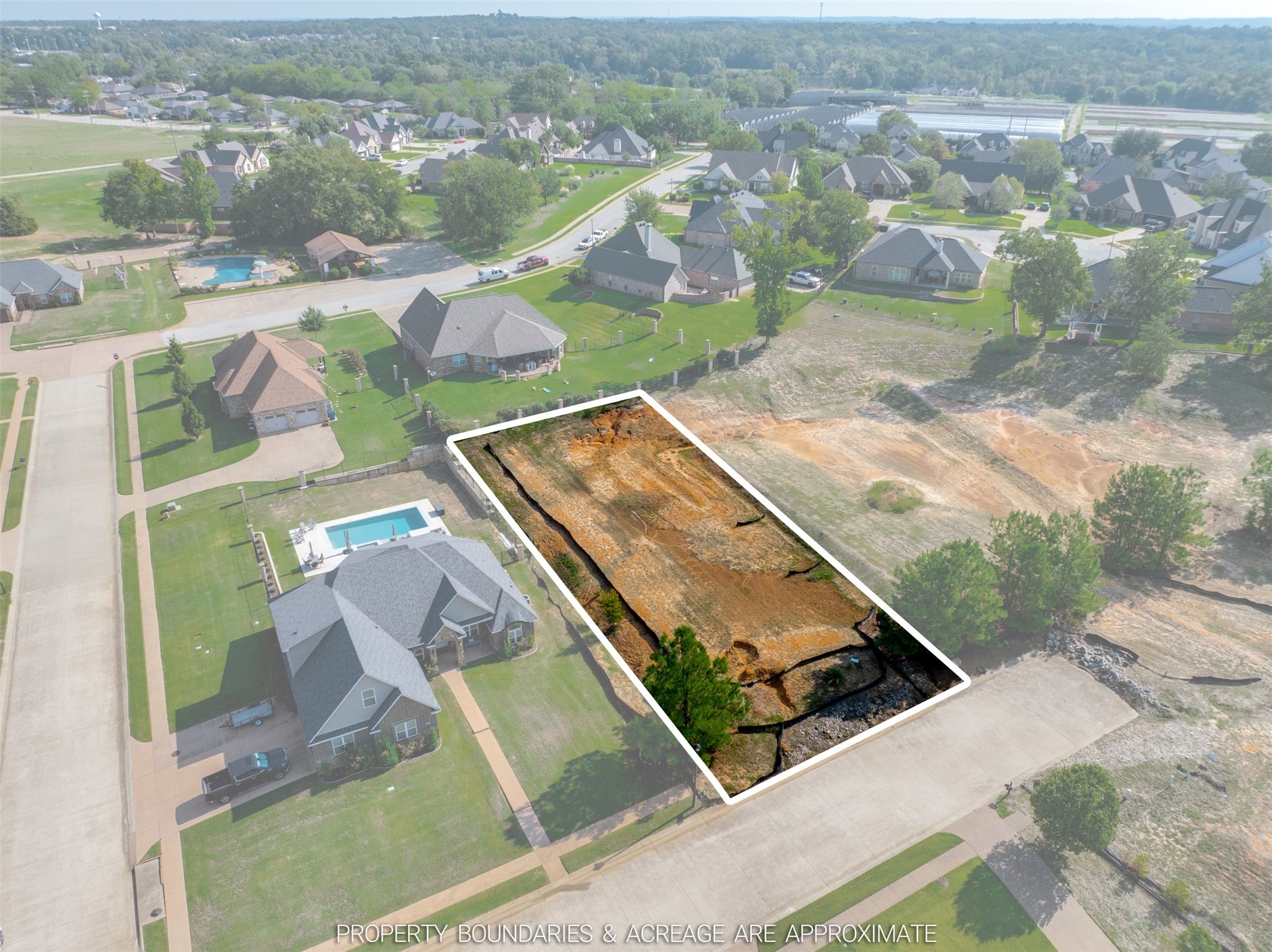 304 Colton Cove Property Photo 1