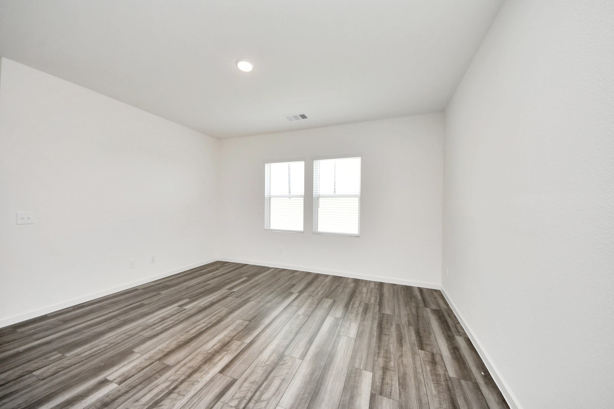 10303 Rose Mar Drive B Property Photo 15