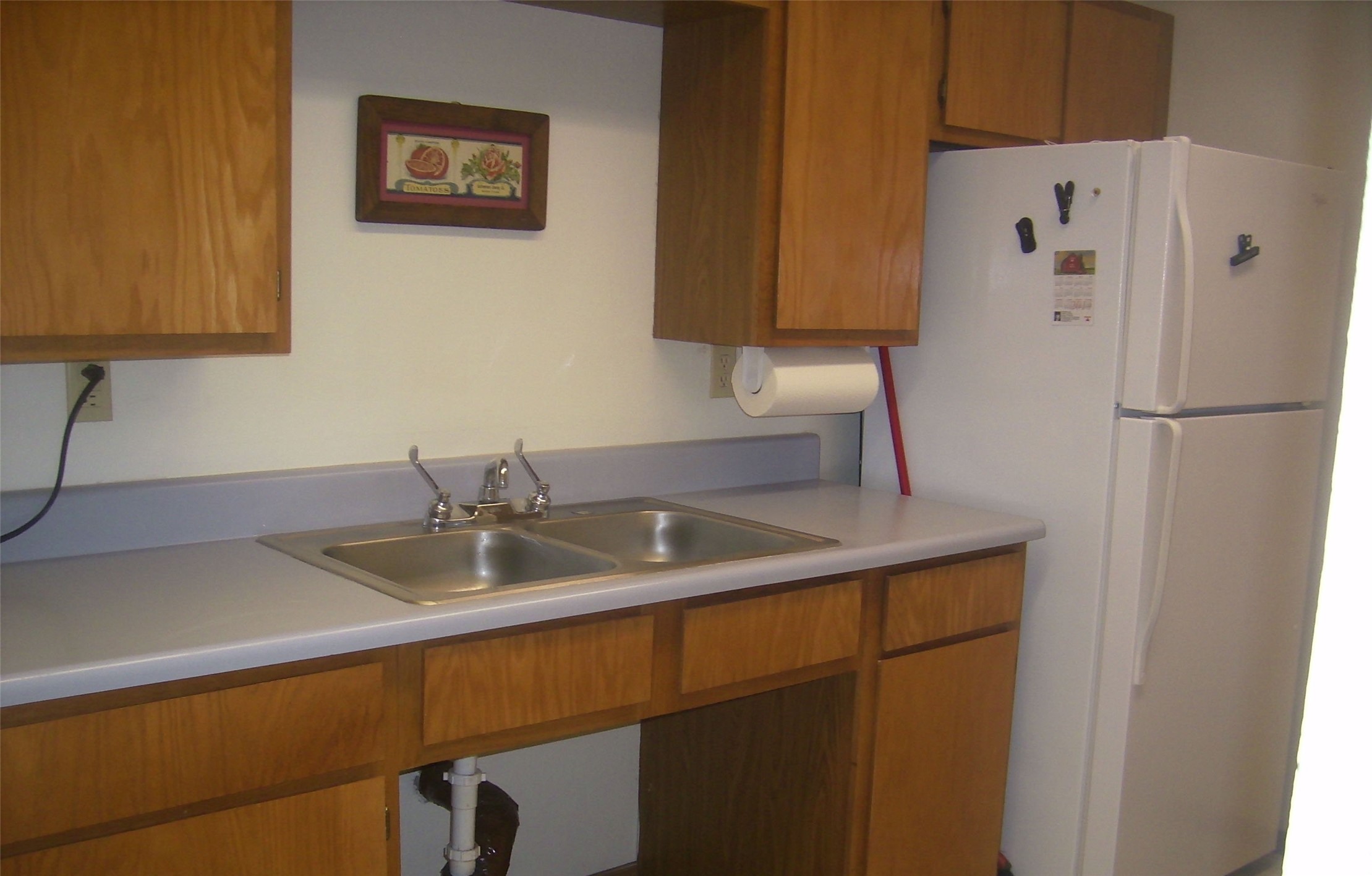 101 Seniors Avenue Property Photo 13