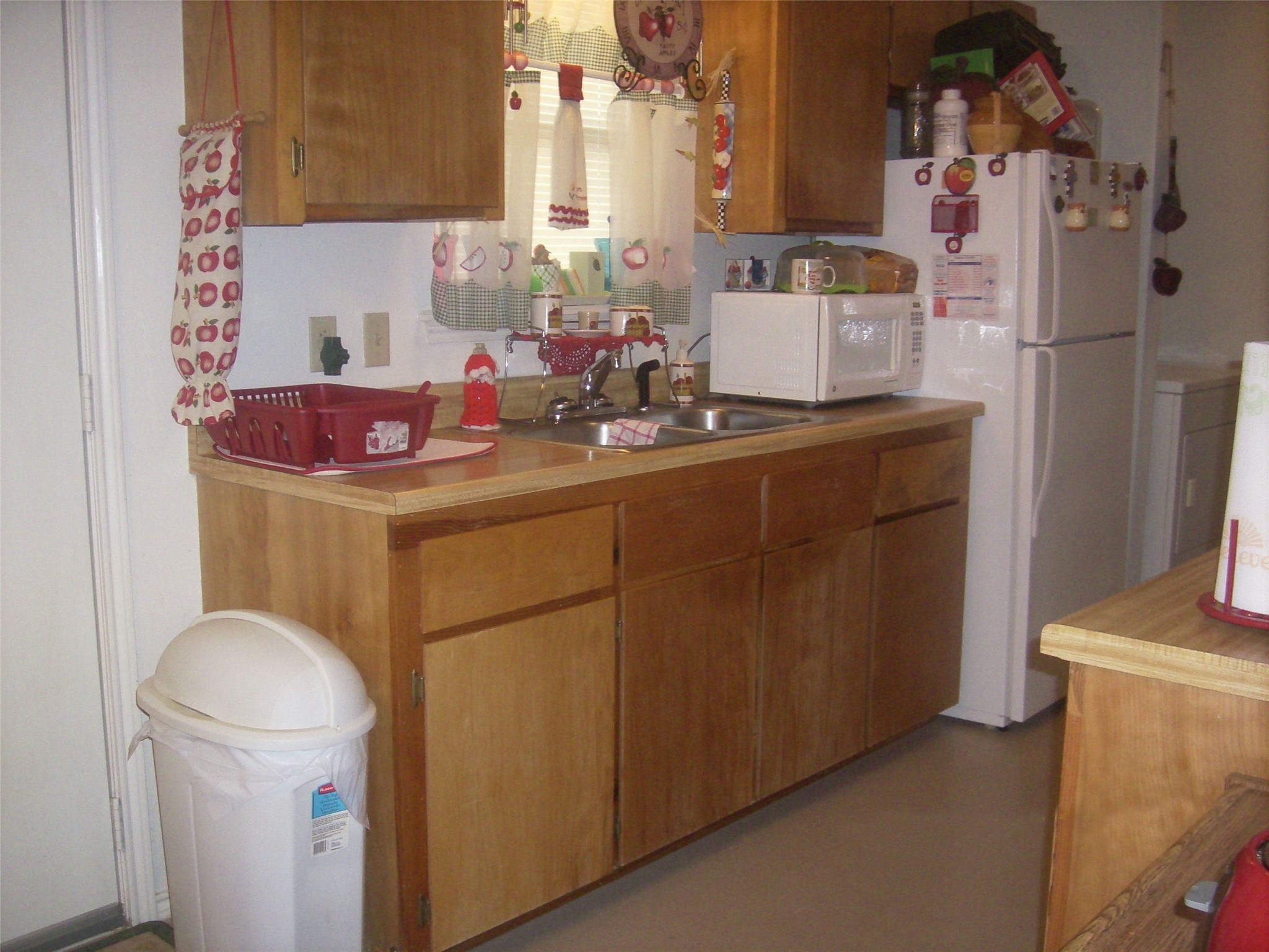101 Seniors Avenue Property Photo 14