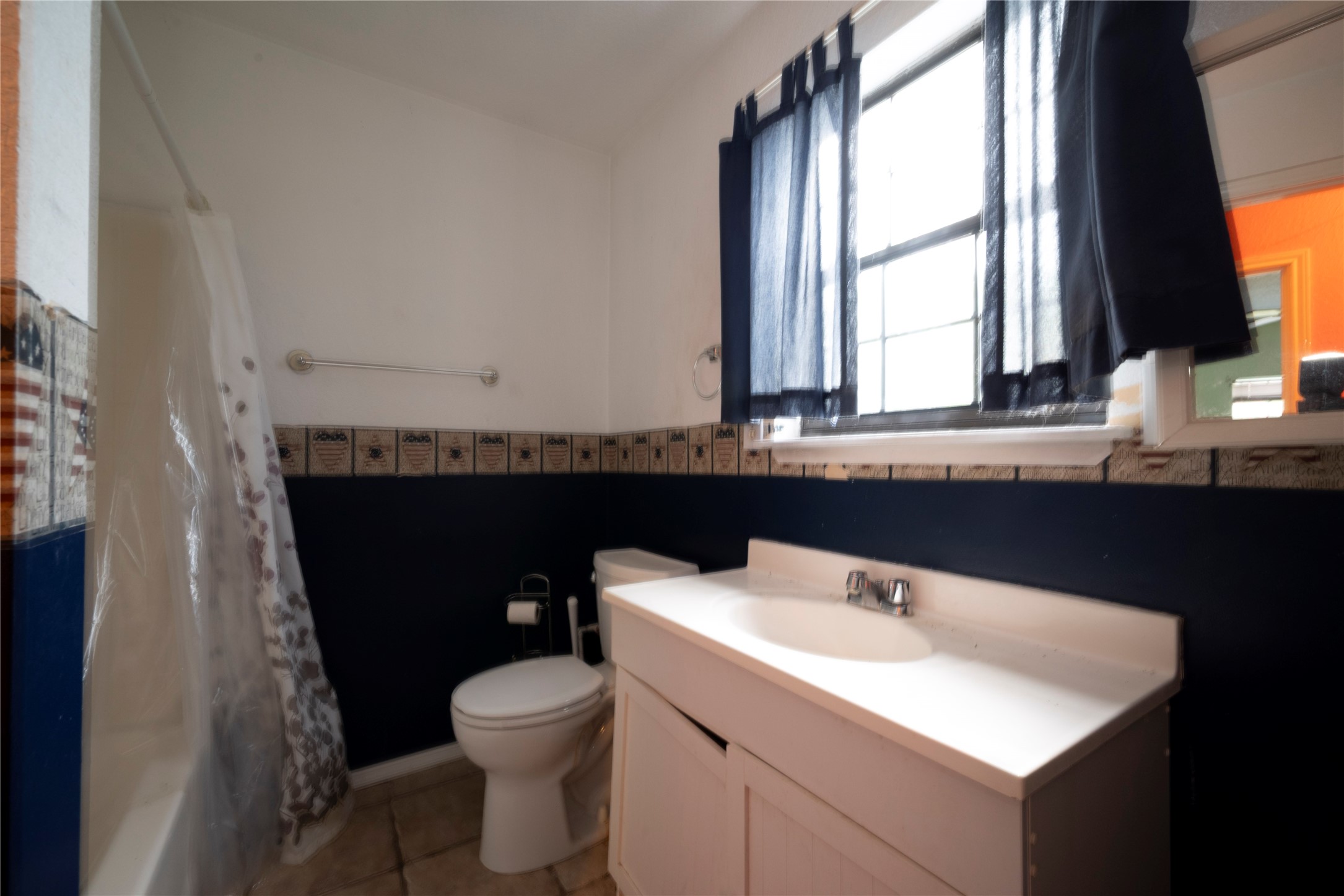 6412 Avenue M Property Photo 20