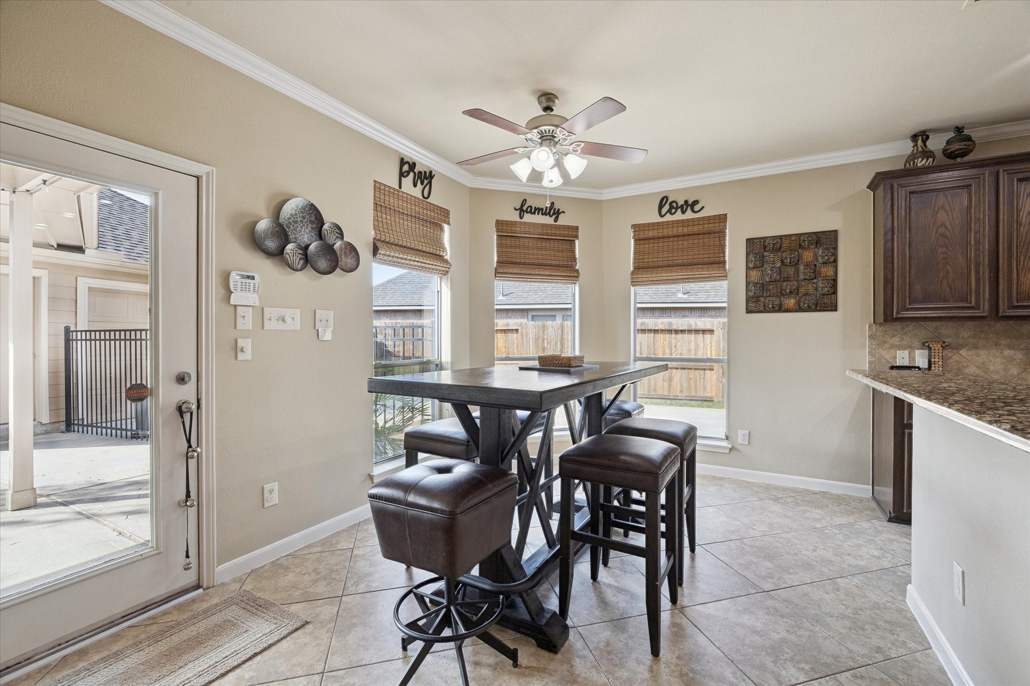 2906 Summer Cape Court Property Photo 18