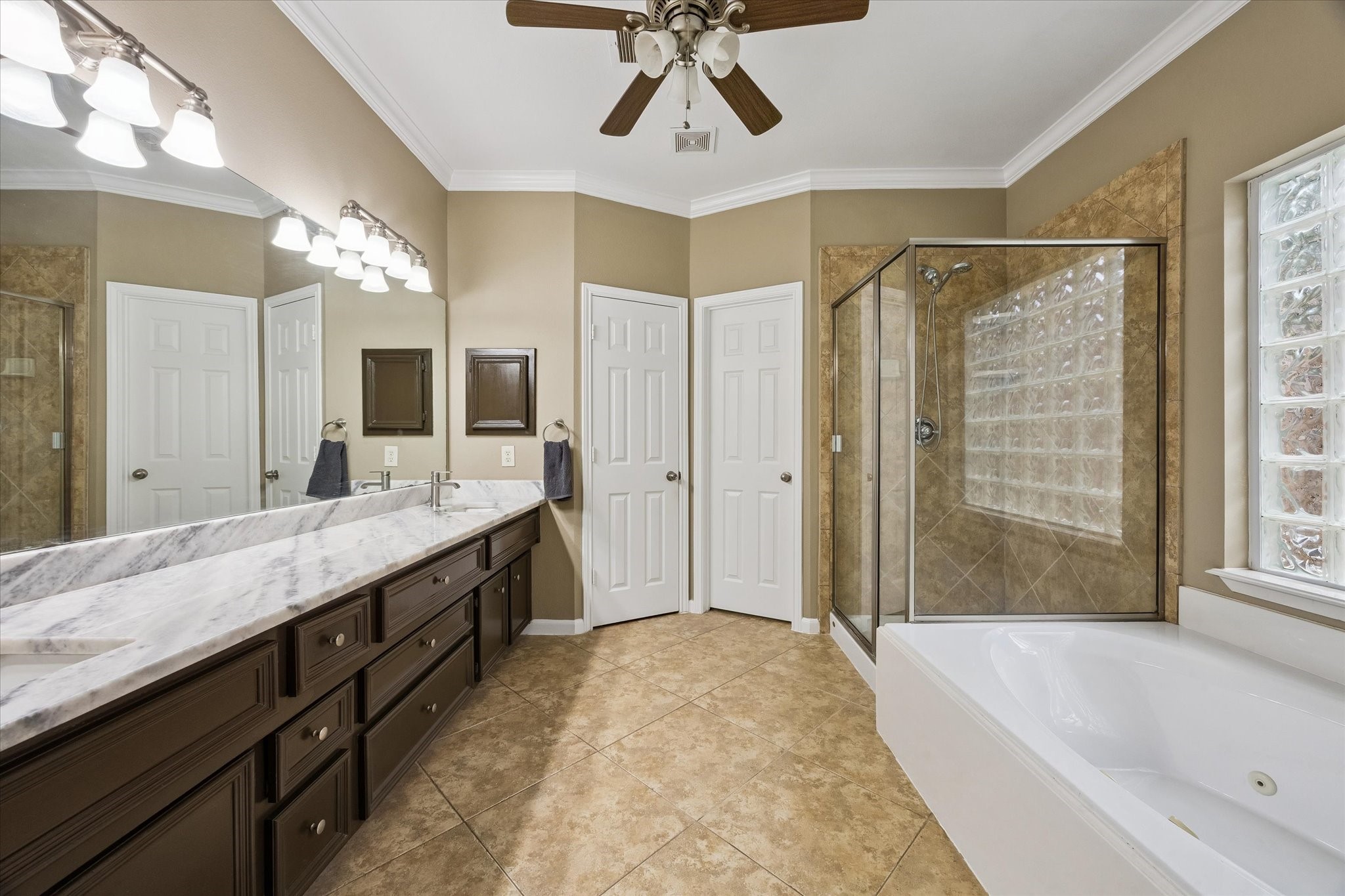 2906 Summer Cape Court Property Photo 22