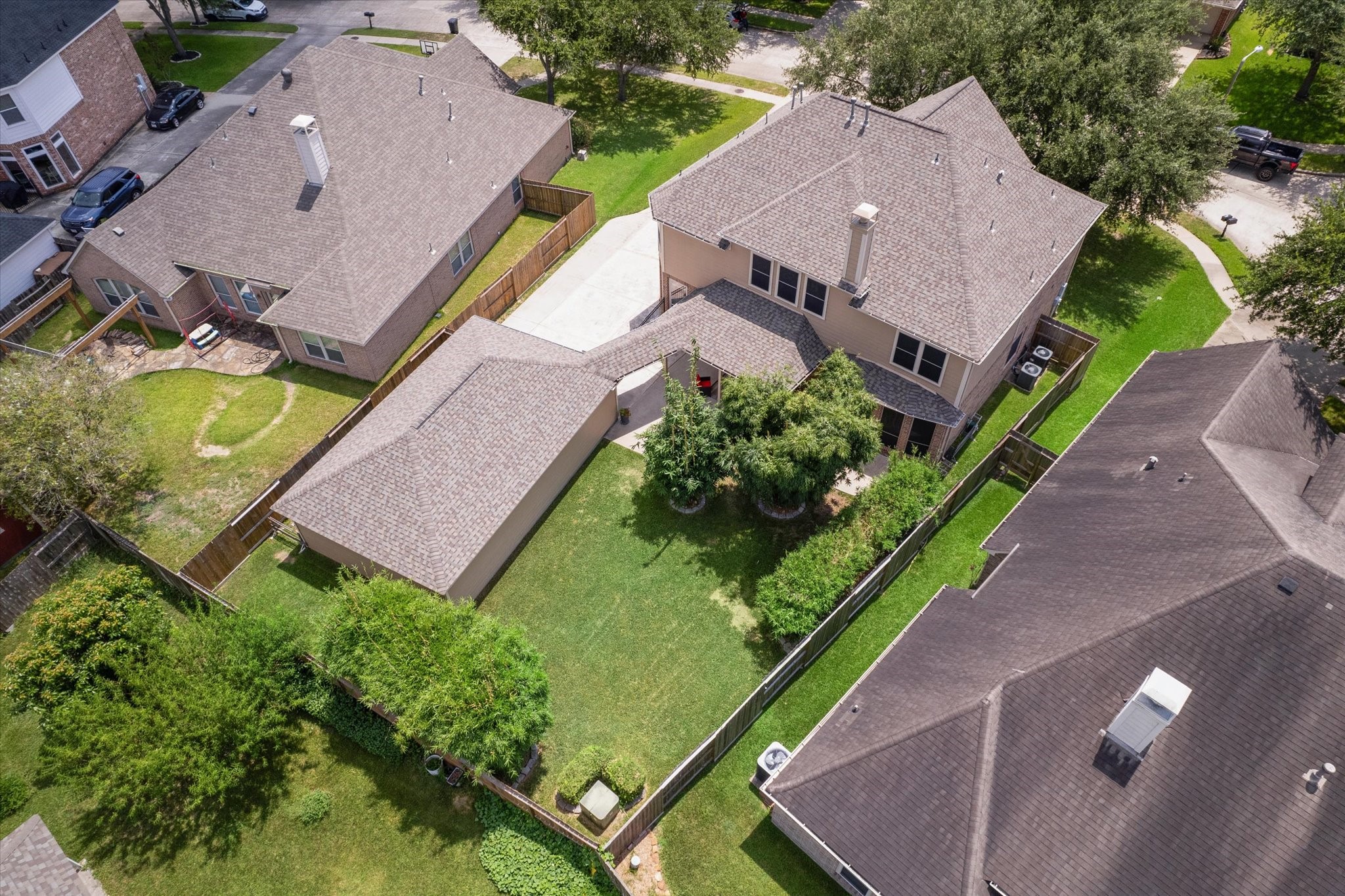 2906 Summer Cape Court Property Photo 47