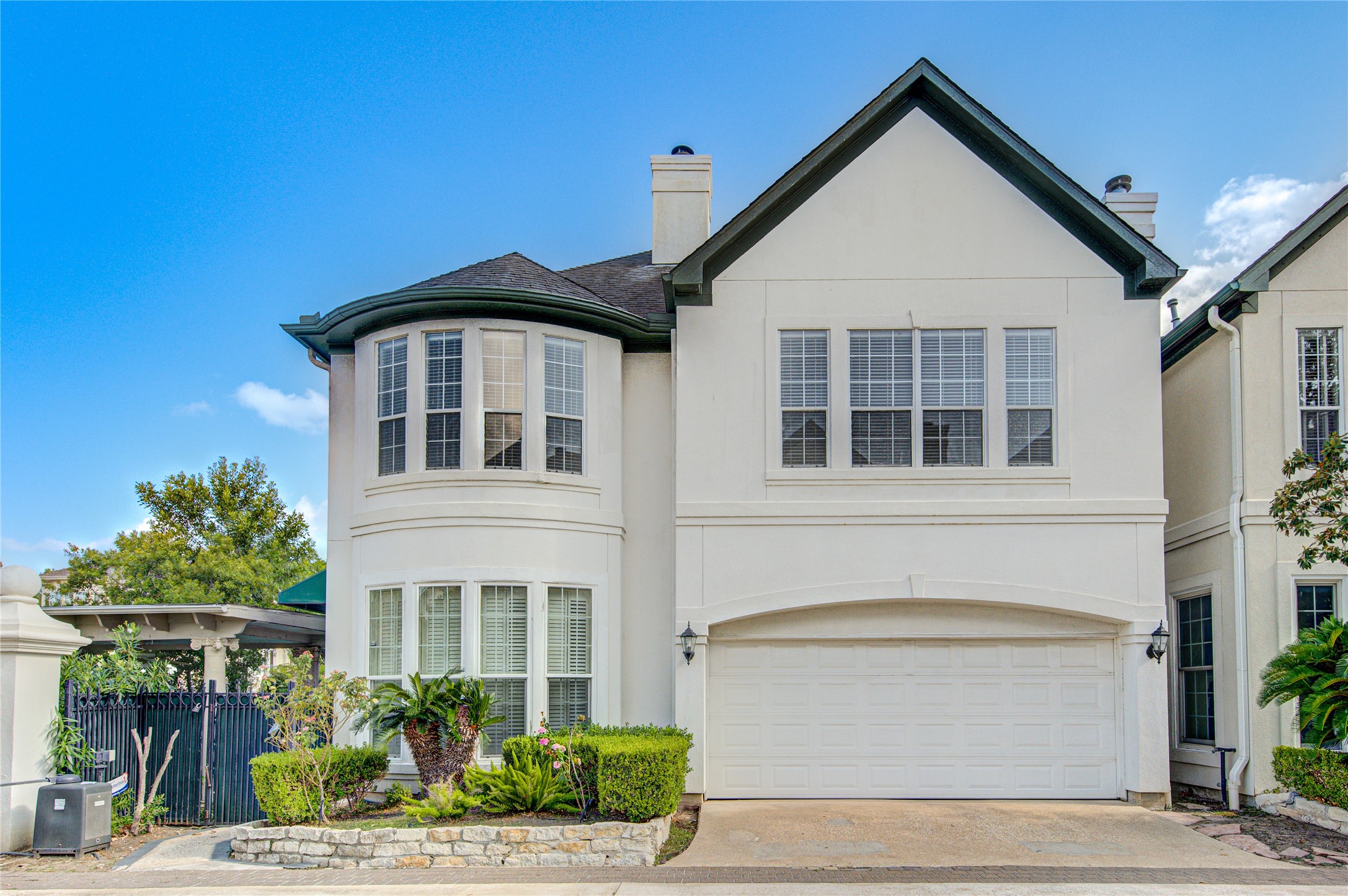 2124 Nantucket Drive A Property Photo 2