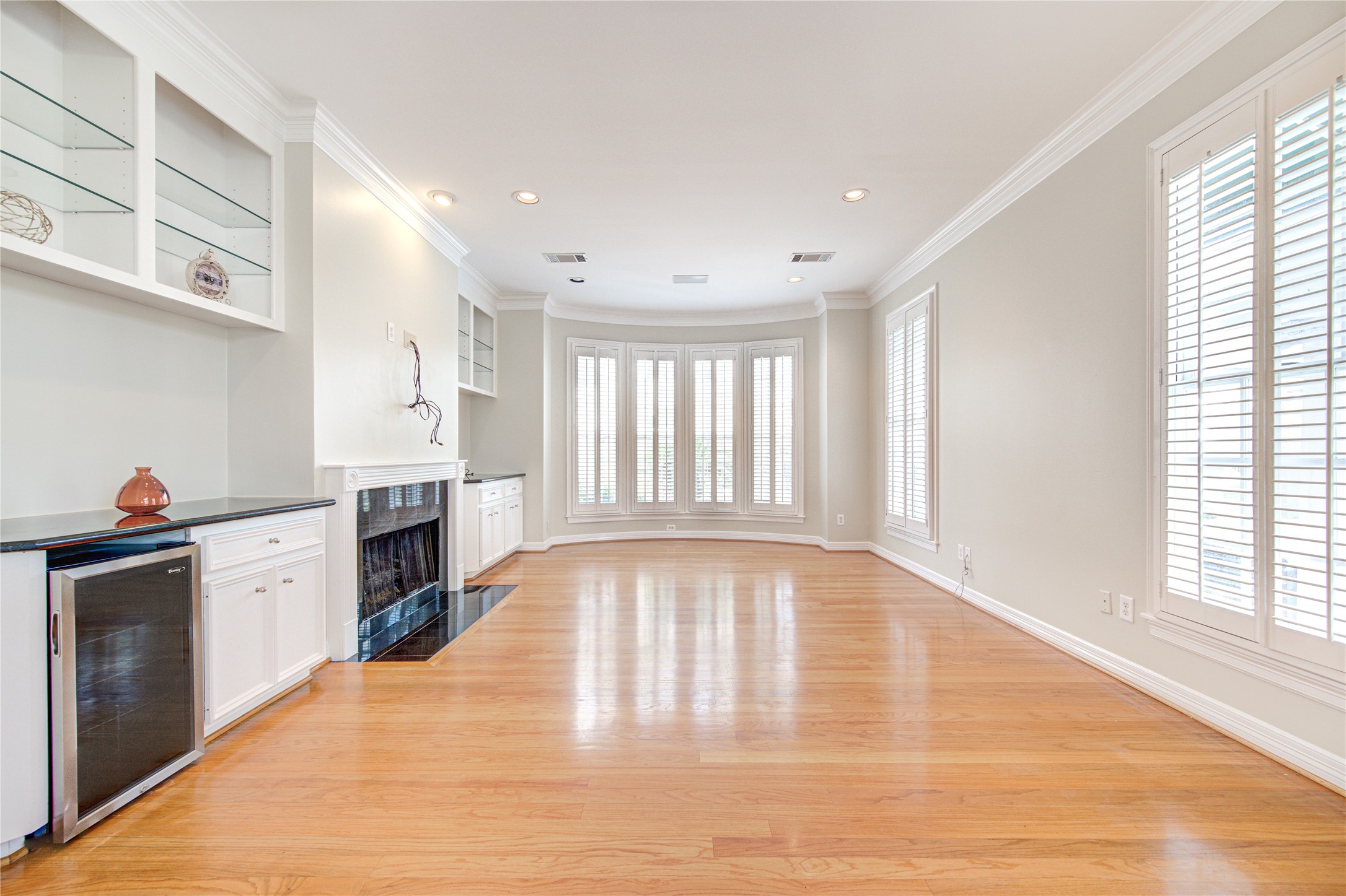 2124 Nantucket Drive A Property Photo 4