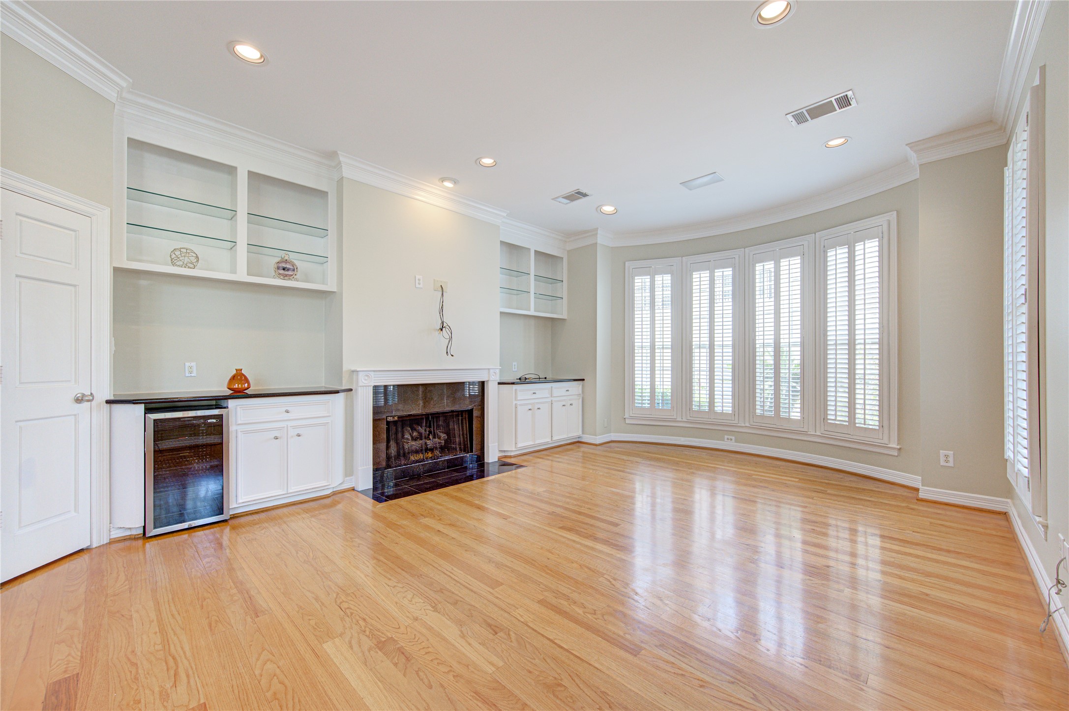 2124 Nantucket Drive A Property Photo 10