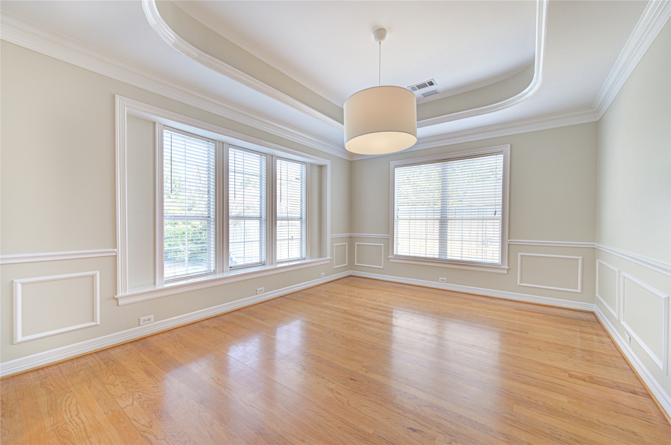 2124 Nantucket Drive A Property Photo 11