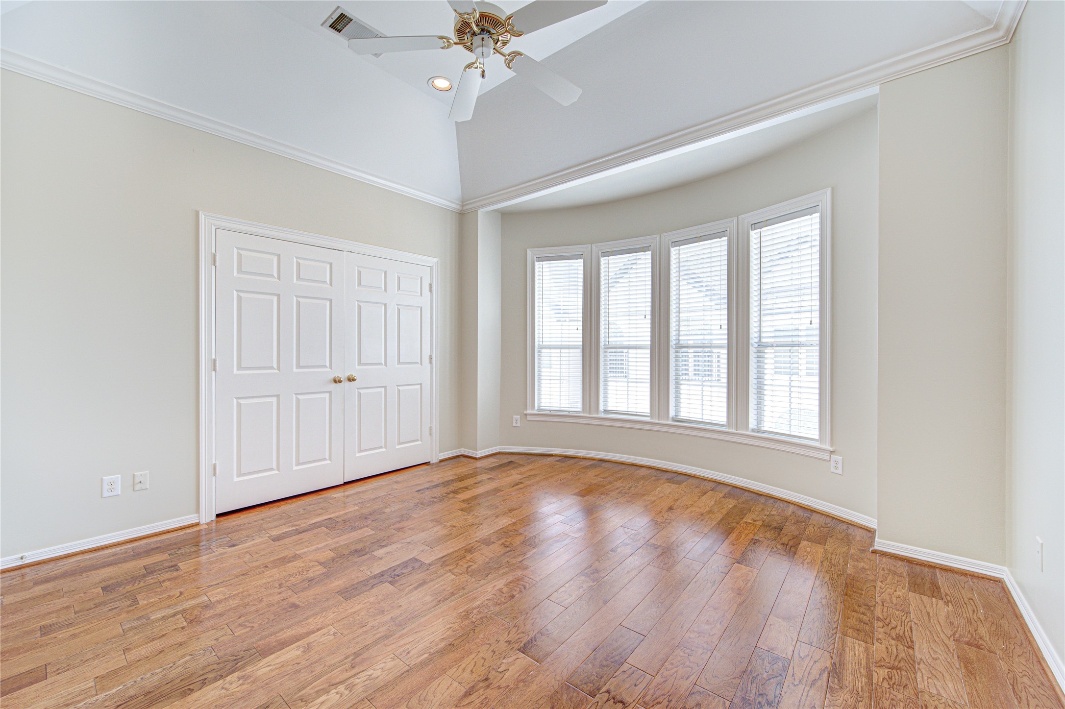 2124 Nantucket Drive A Property Photo 21