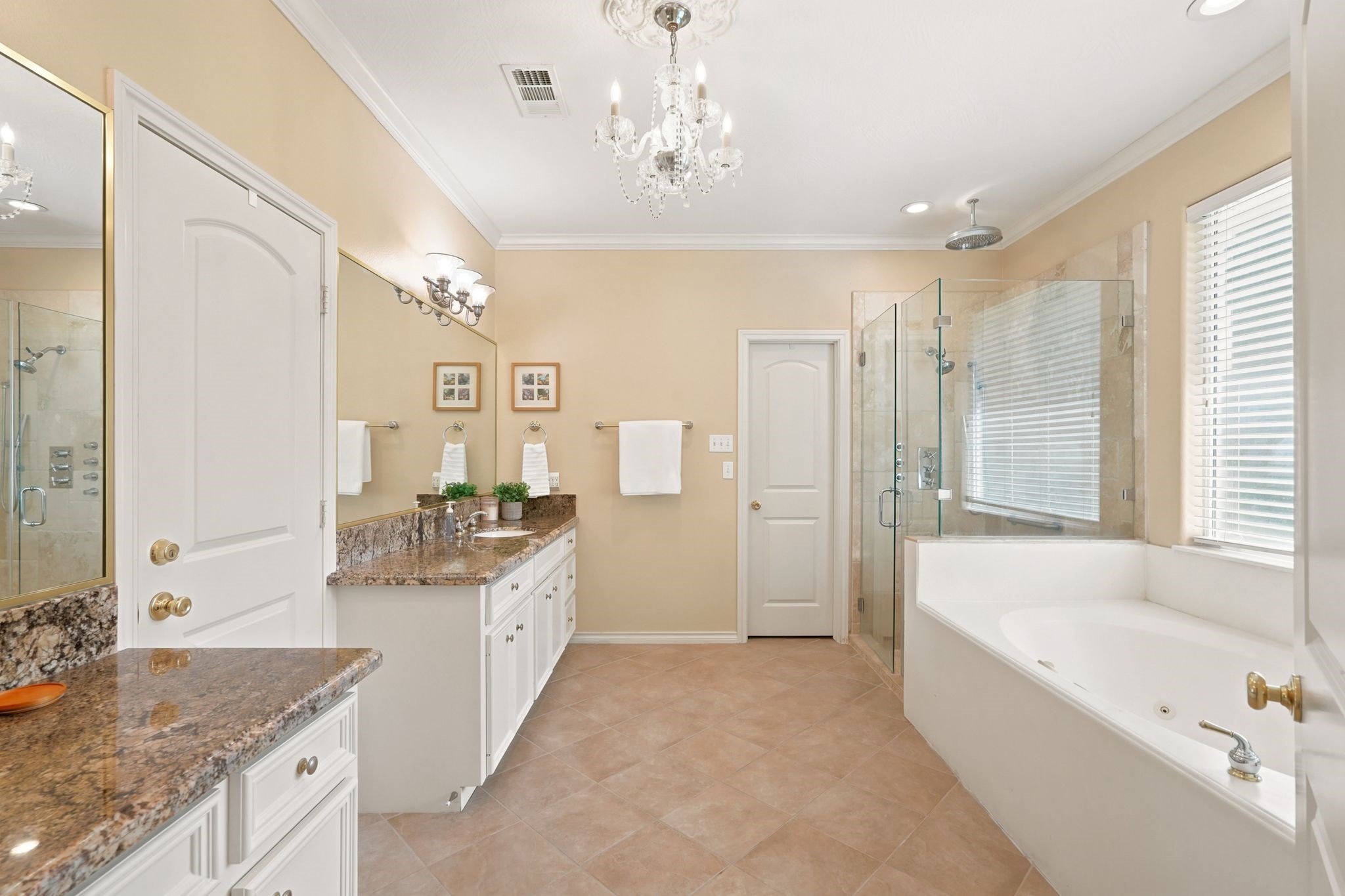 156 April Waters Drive W Property Photo 19
