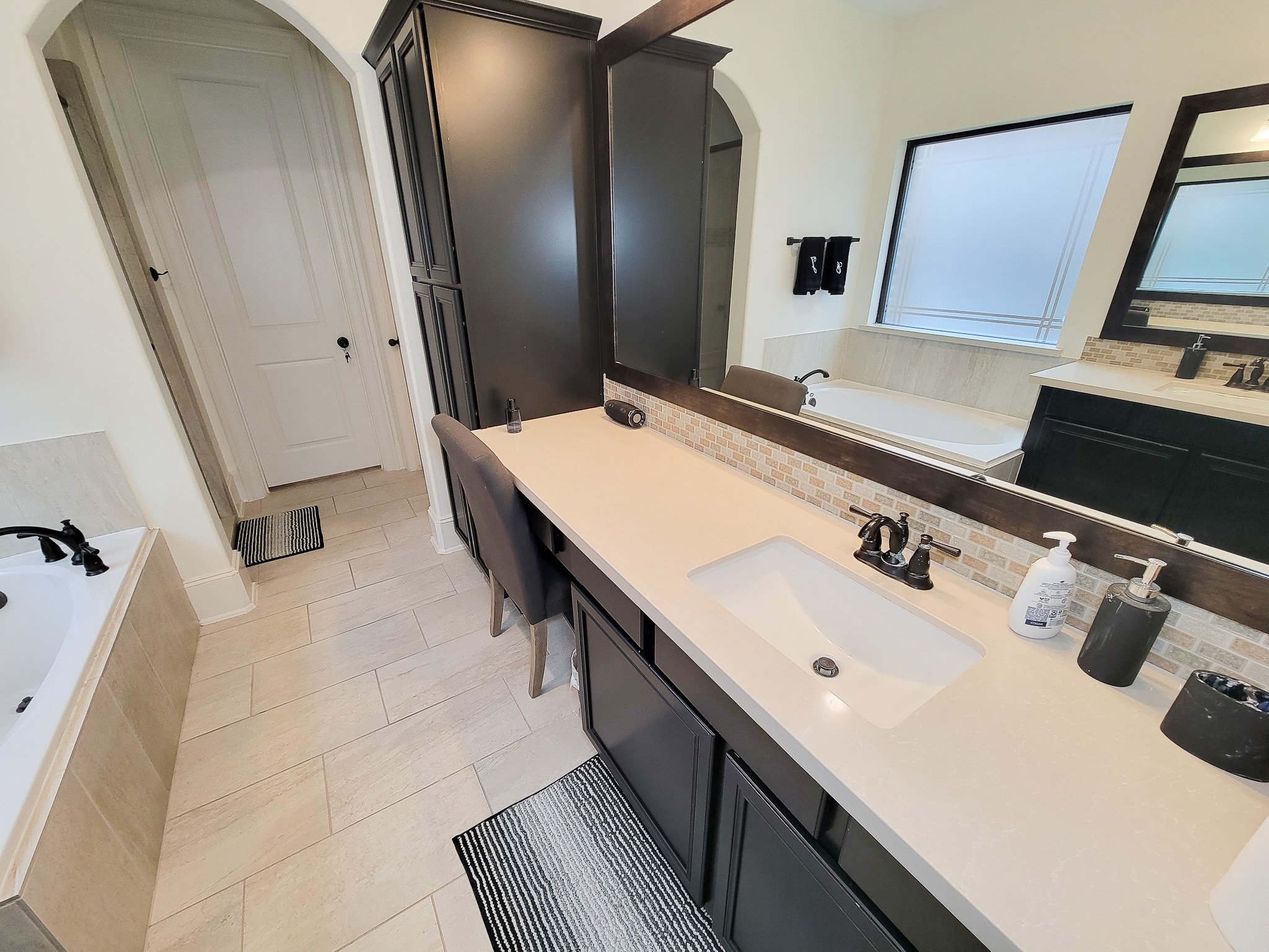 16810 Headwaters Forest Drive Property Photo 28