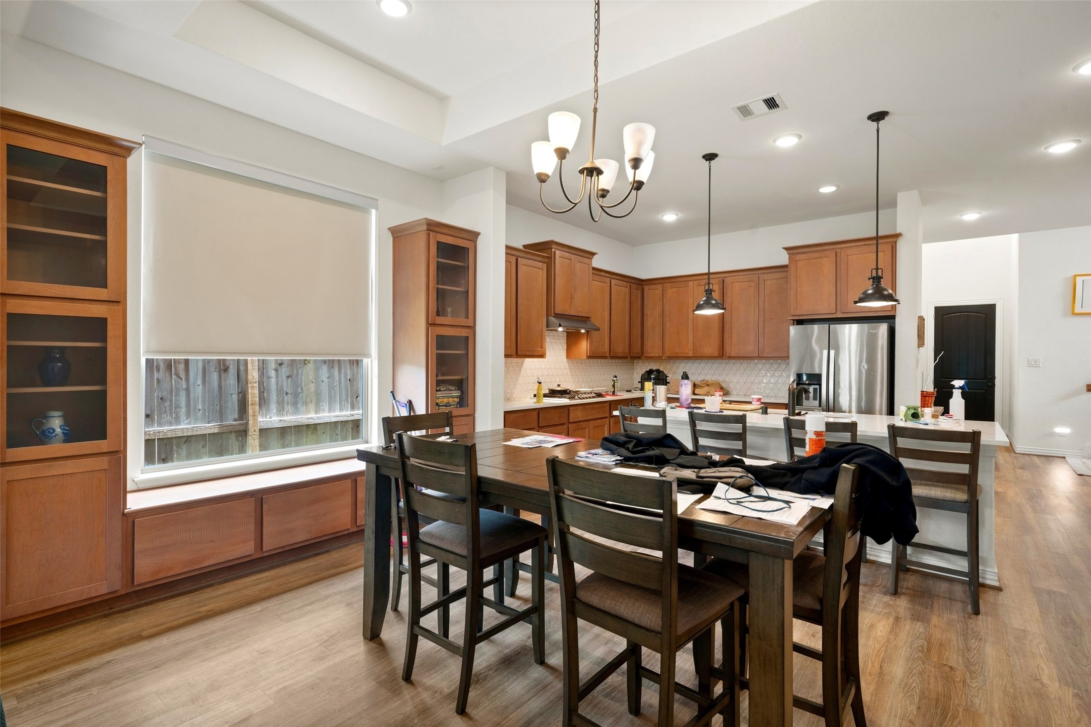 20802 Mirror Point Drive Property Photo 8