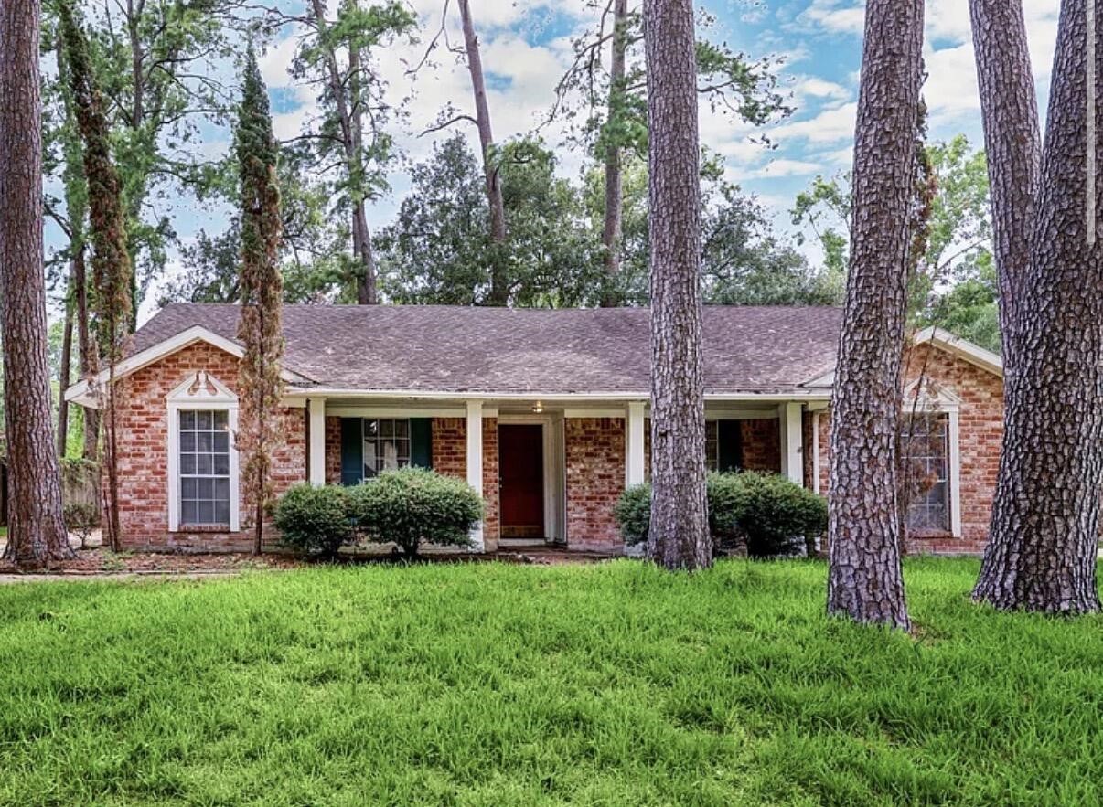 25403 Lynbriar Lane Property Photo 1