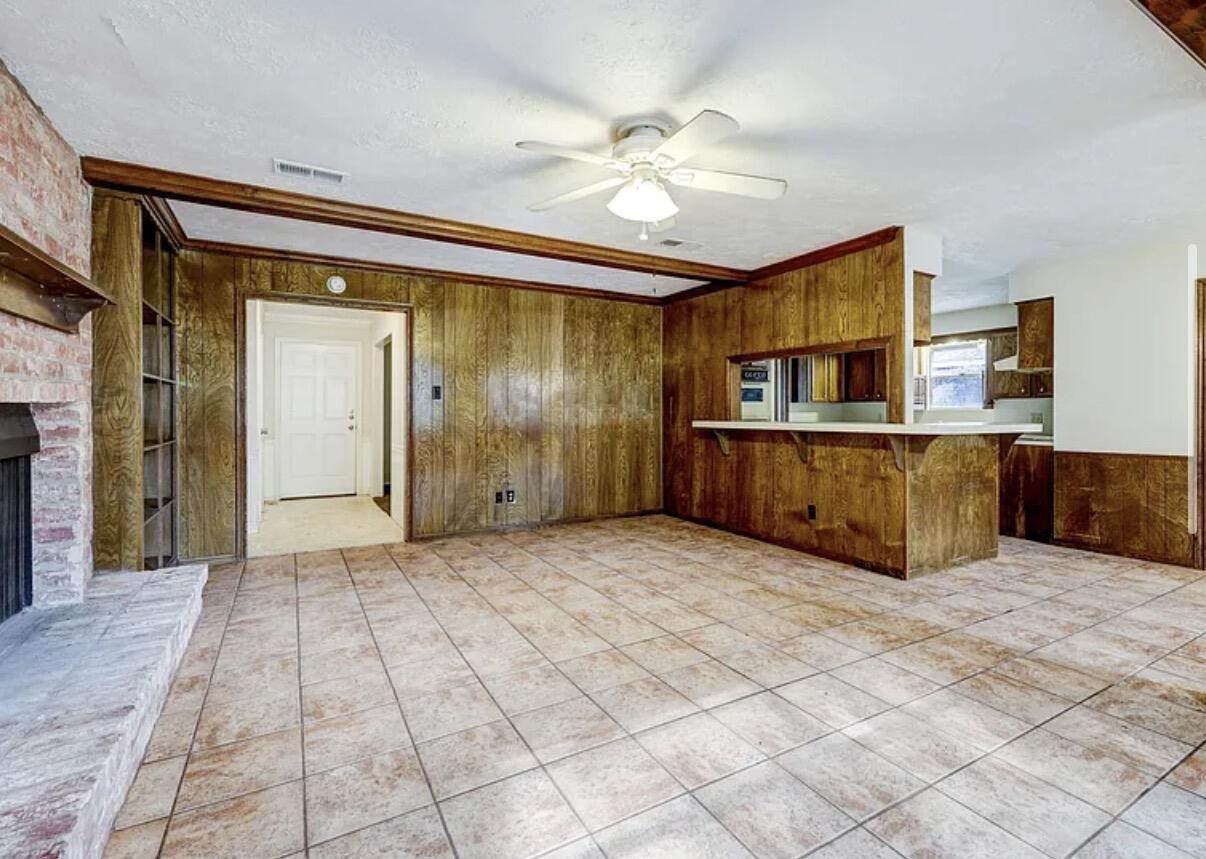 25403 Lynbriar Lane Property Photo 6