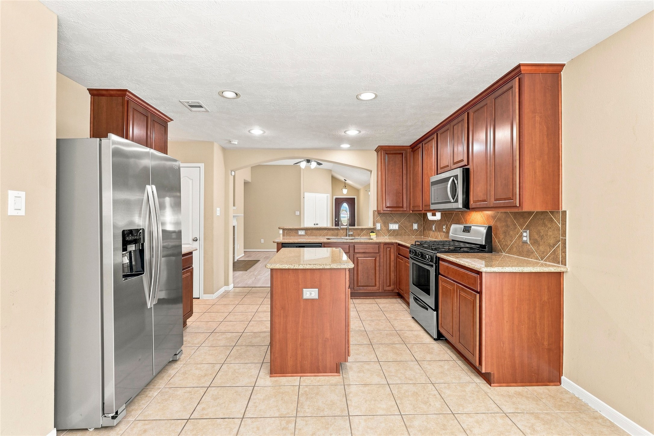 5923 Deleon Trail Drive Property Photo 12