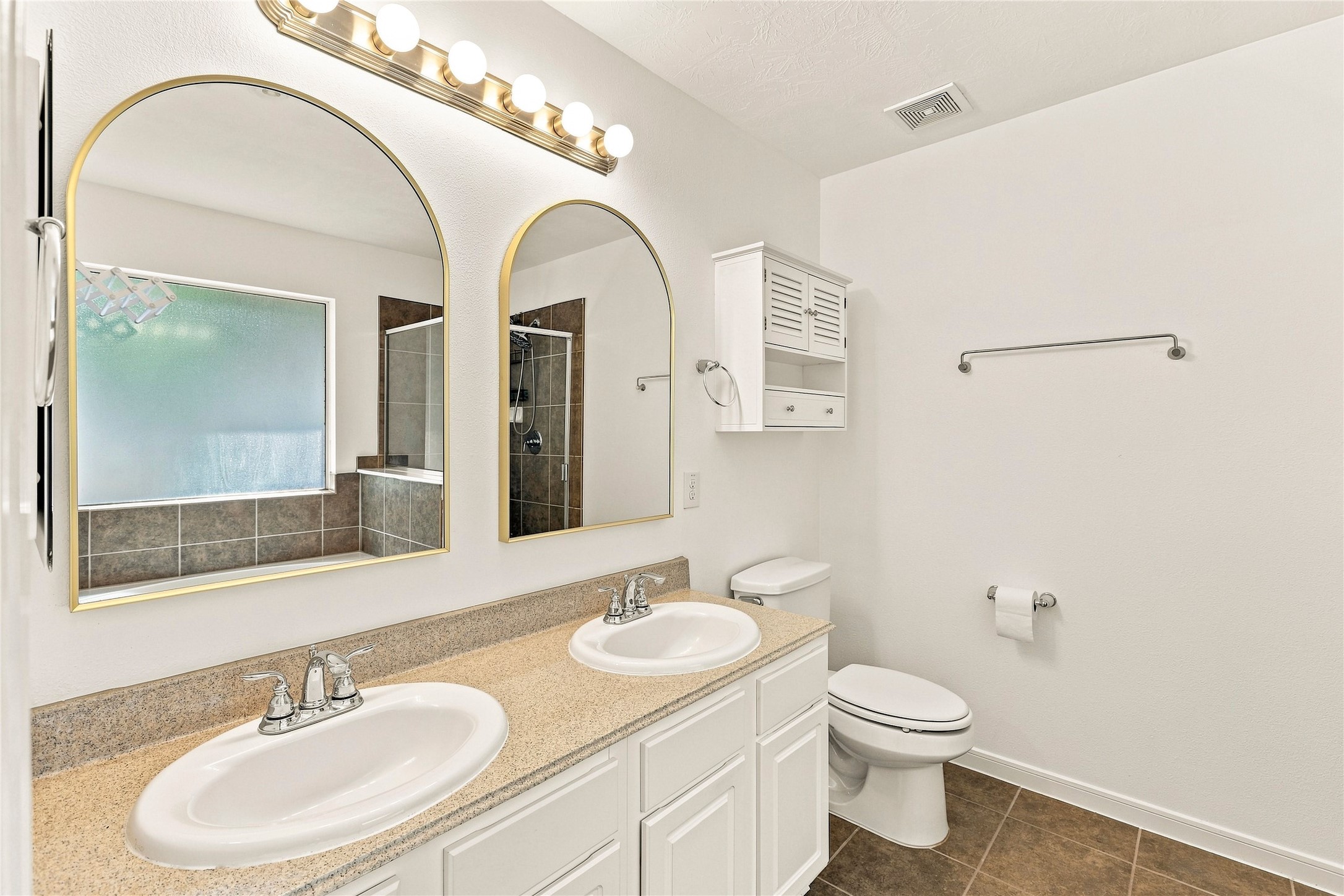 5923 Deleon Trail Drive Property Photo 19