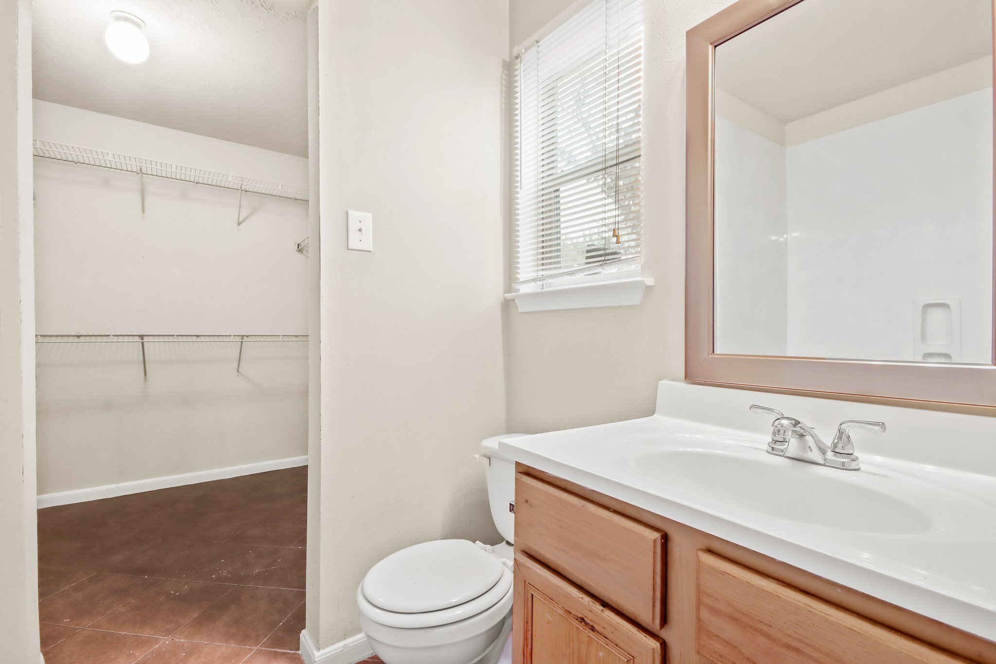 807 Sycamore Ridge Lane Property Photo 10