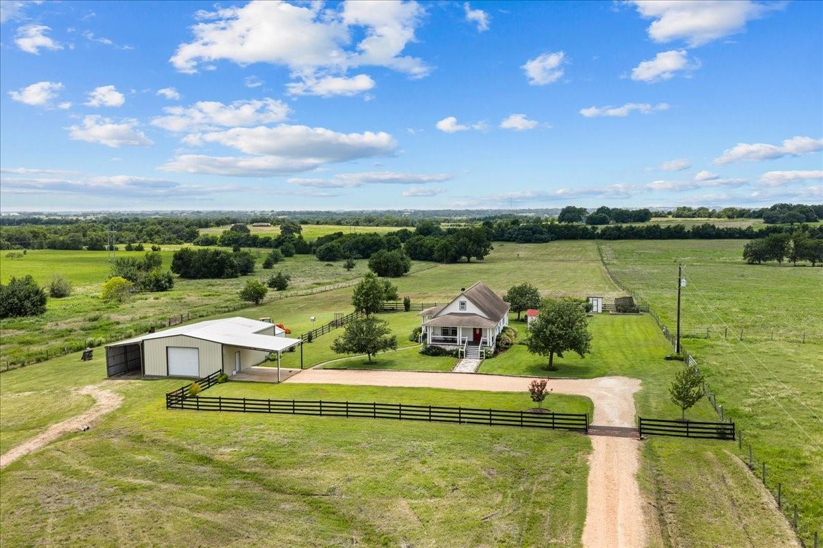 8233 Quebe Road, Brenham Tx 77833 Property Photo 1