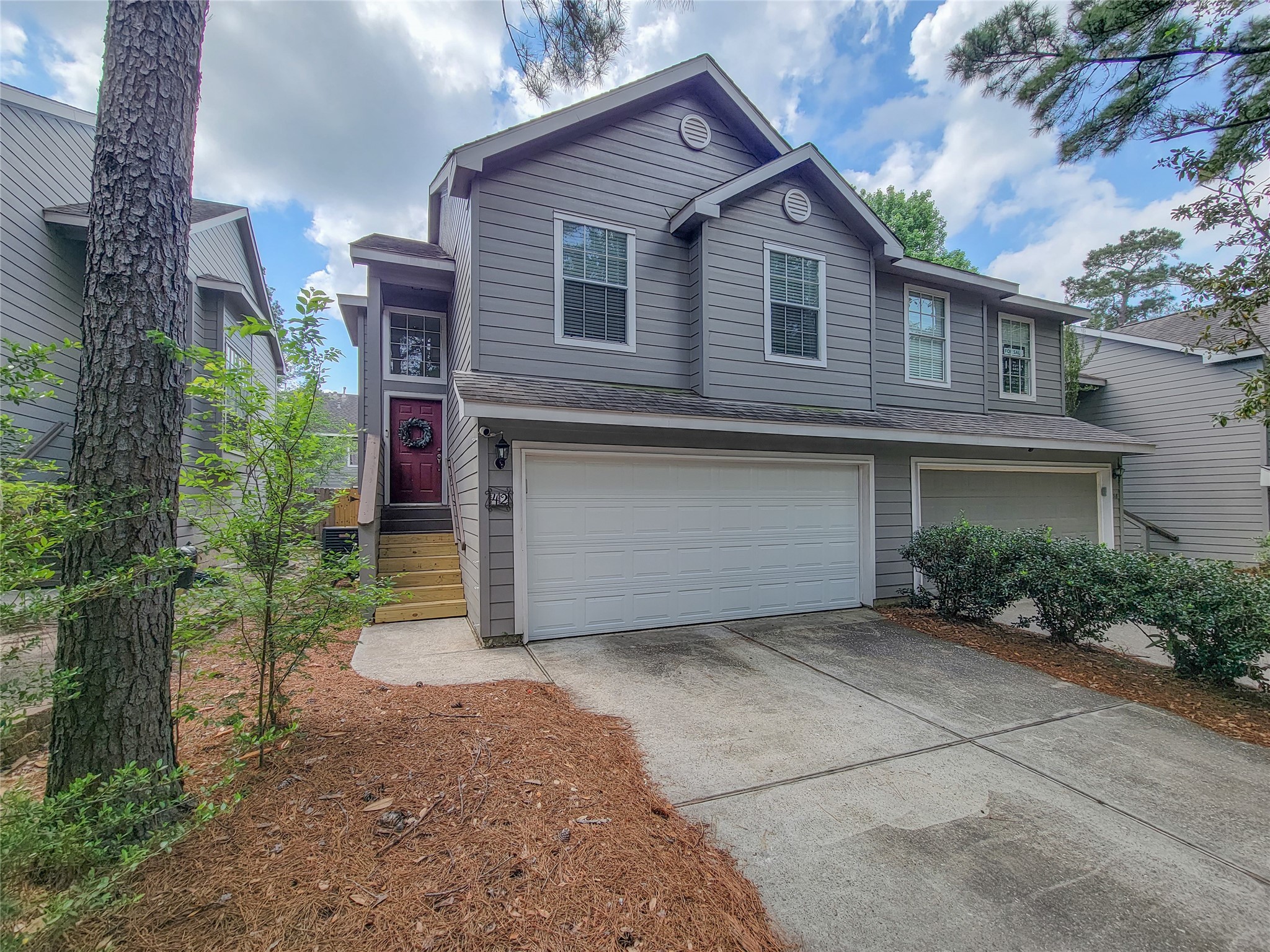 42 Wineberry Place Property Photo 2