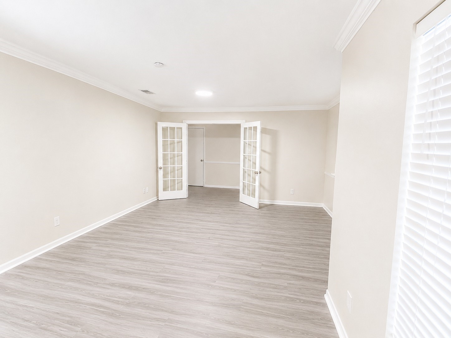 24207 Shellbrook Drive Property Photo 4