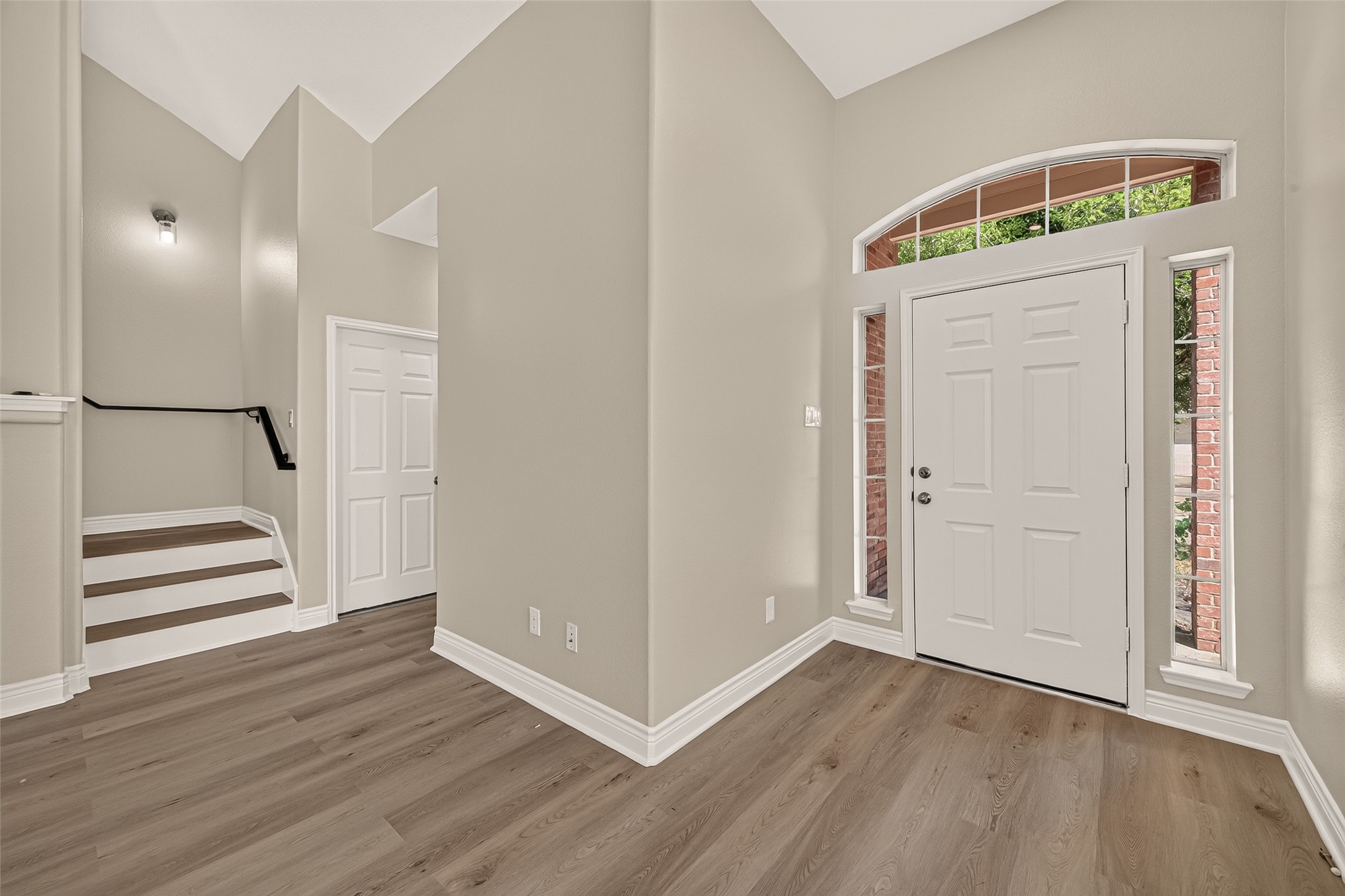 6330 Richland Hills Drive Property Photo 6