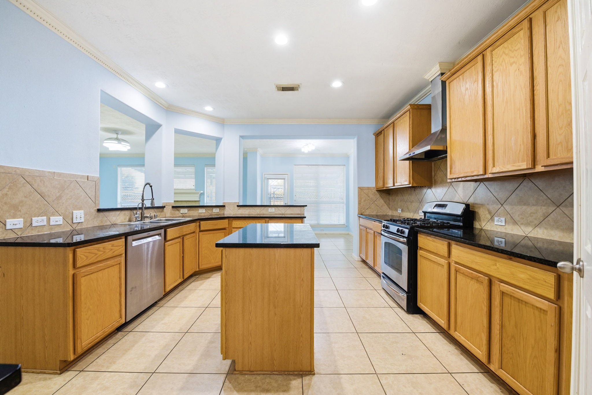 12522 E Nantucket Road Property Photo 23