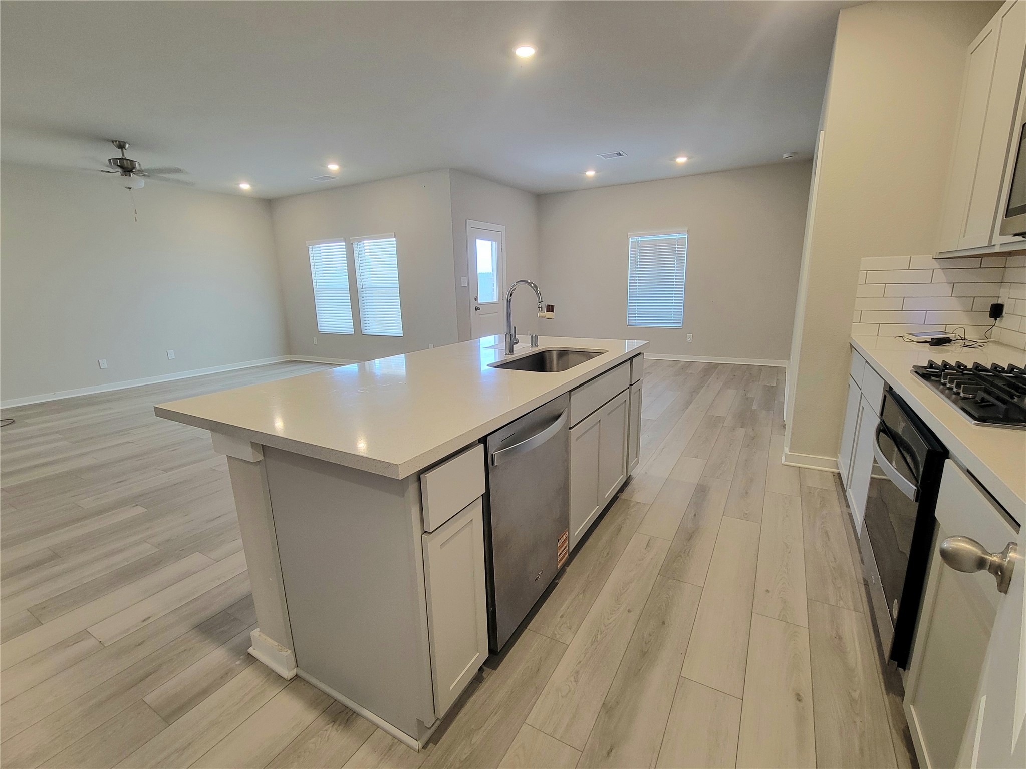 6714 Arabella Lakes Drive Property Photo 12