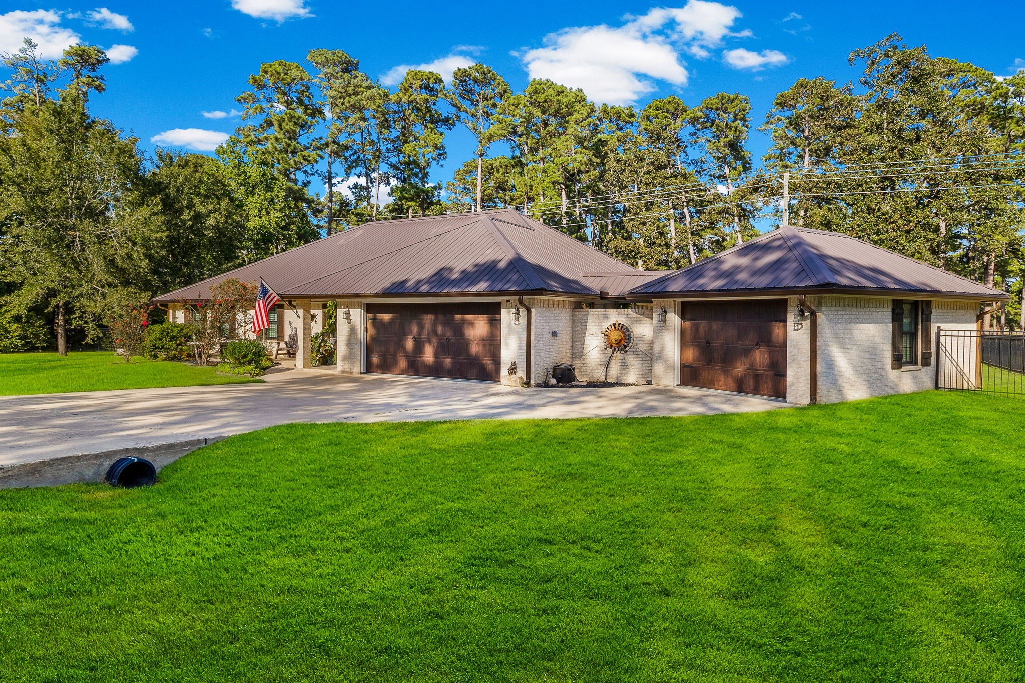 145 Idlewilde Drive Property Photo