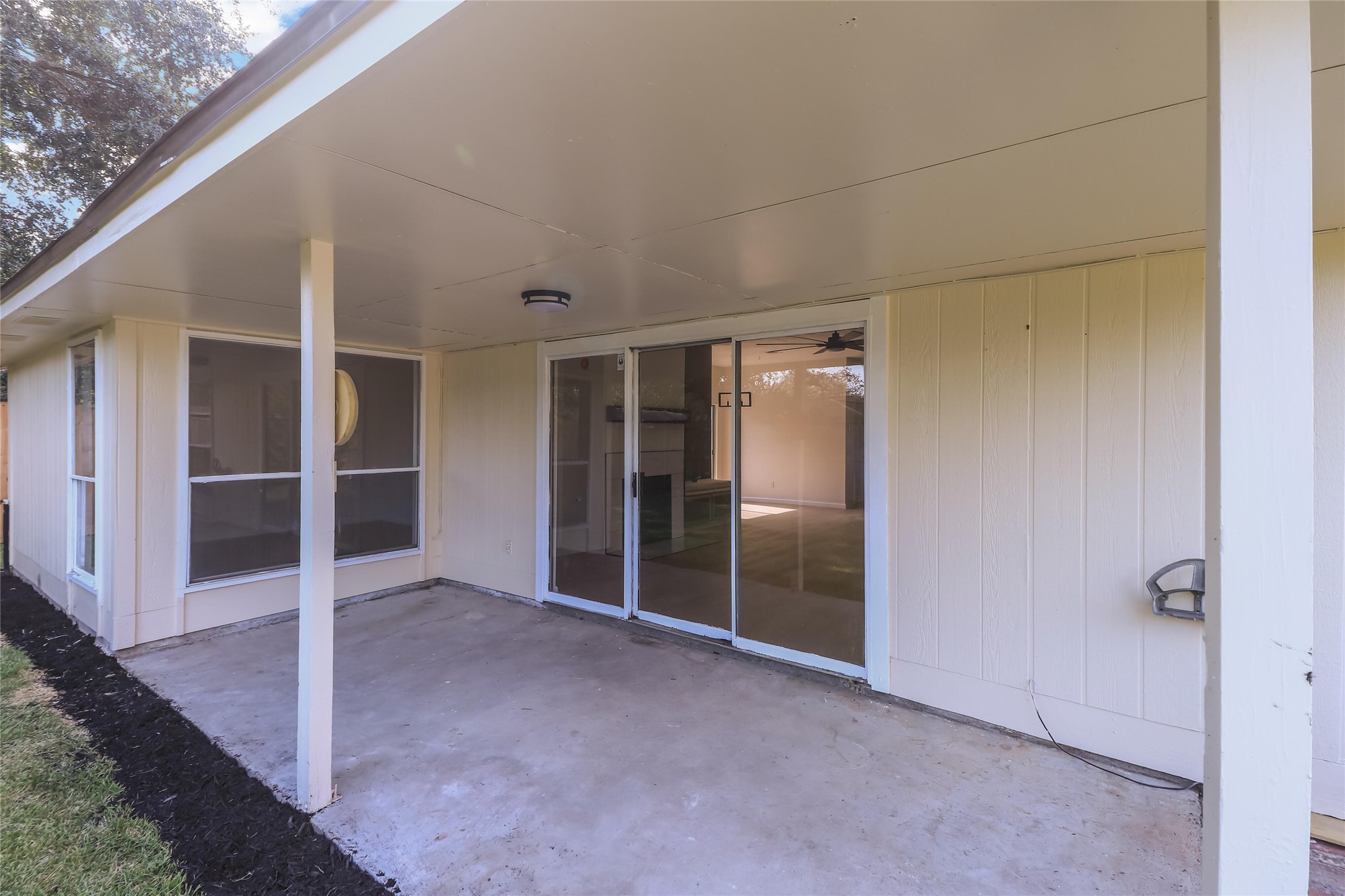 2807 Custer Drive Property Photo 18