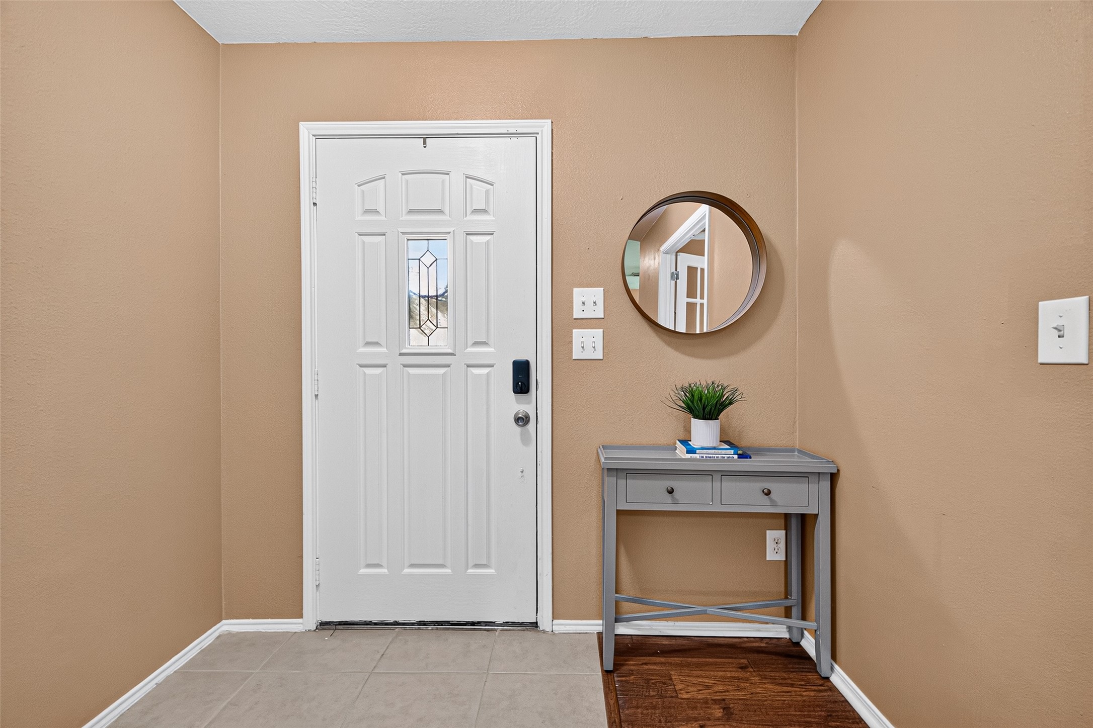6822 Baron Gate Court Property Photo 4