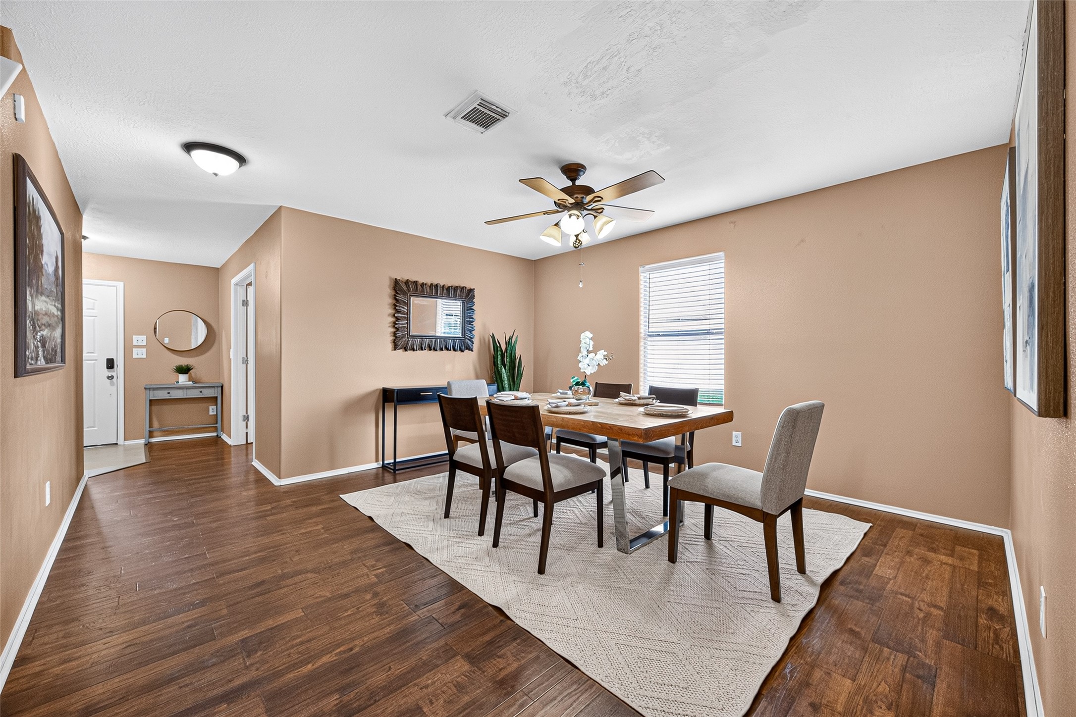 6822 Baron Gate Court Property Photo 10
