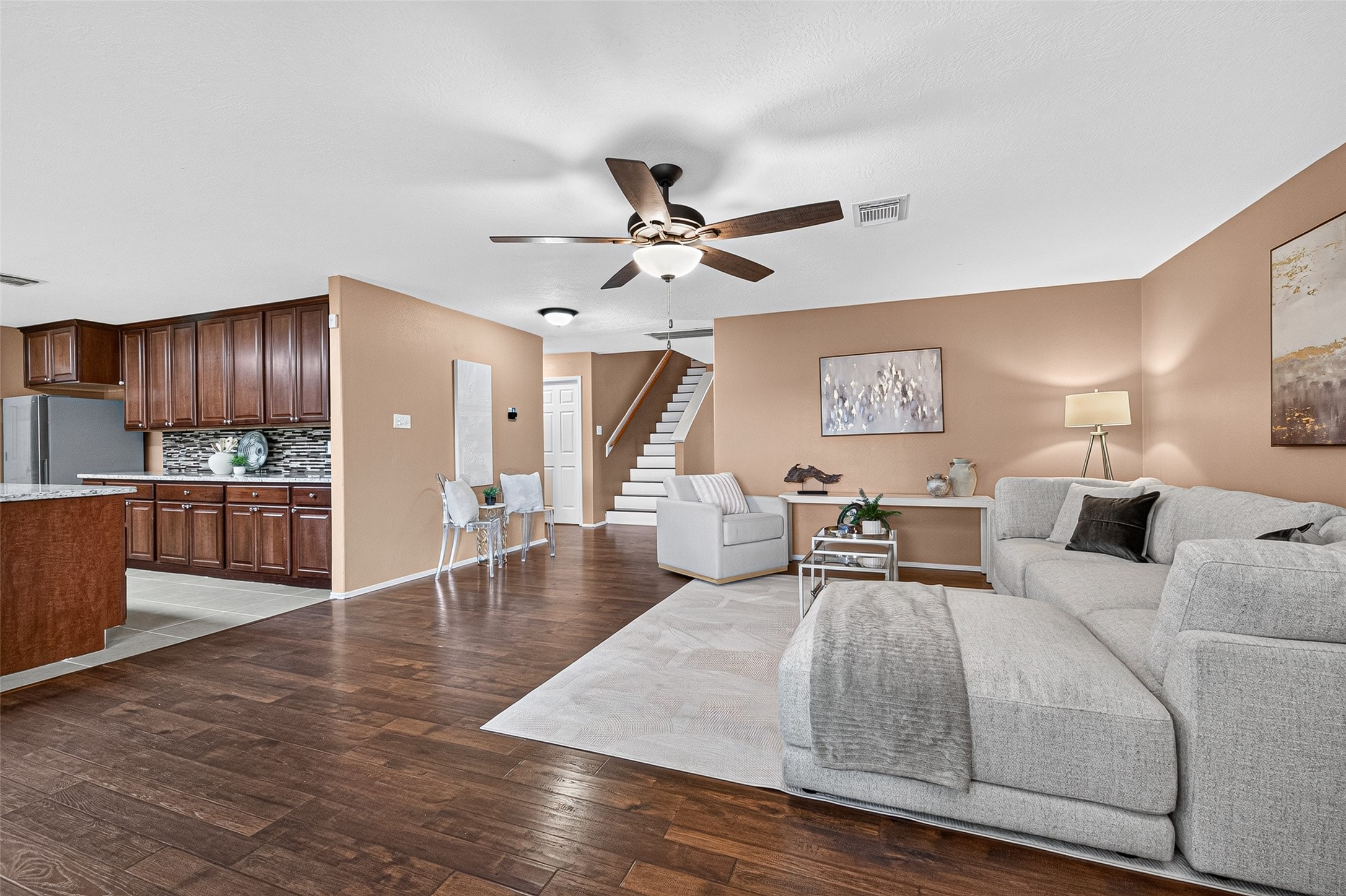 6822 Baron Gate Court Property Photo 14