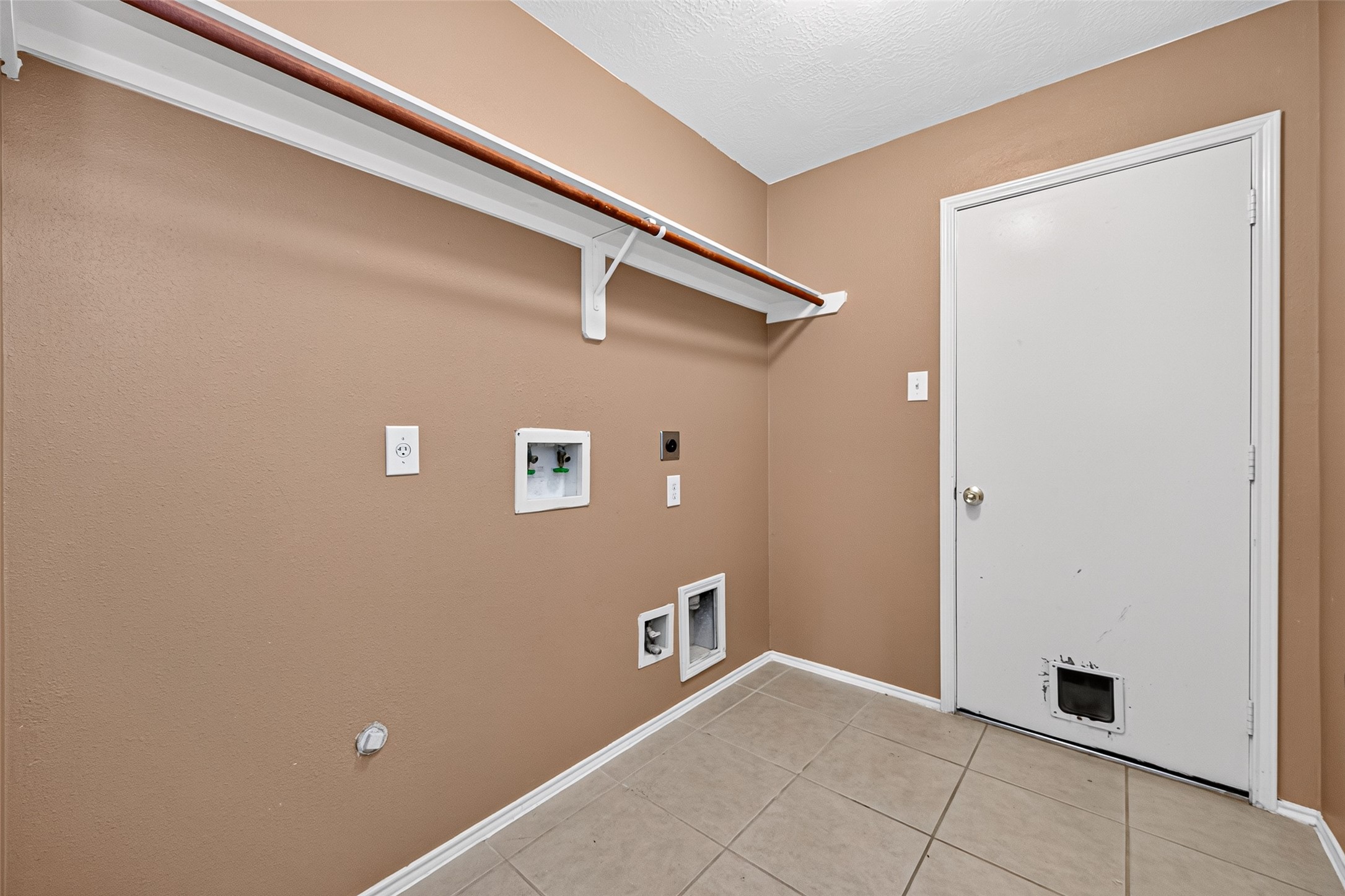 6822 Baron Gate Court Property Photo 22