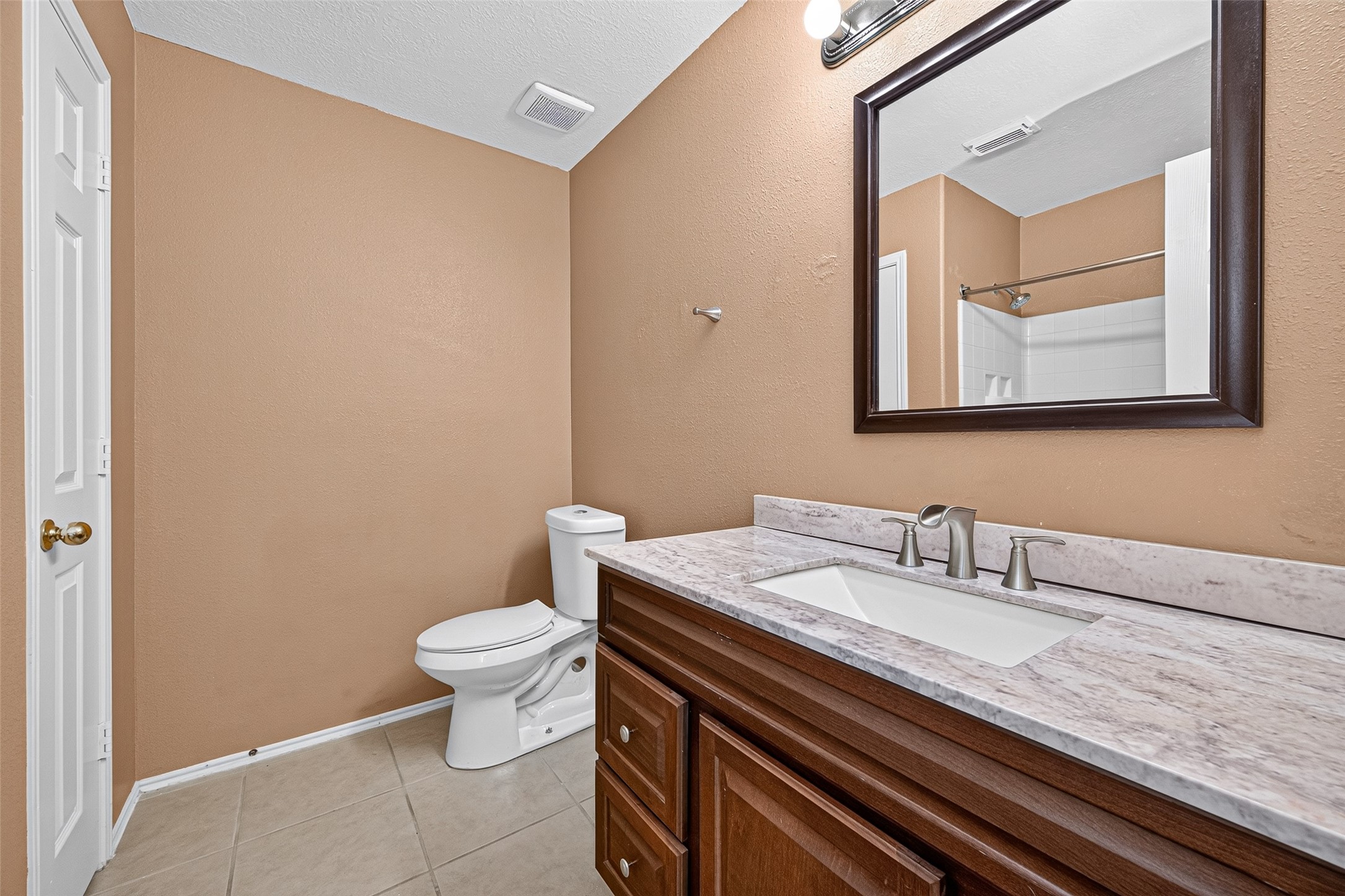 6822 Baron Gate Court Property Photo 28