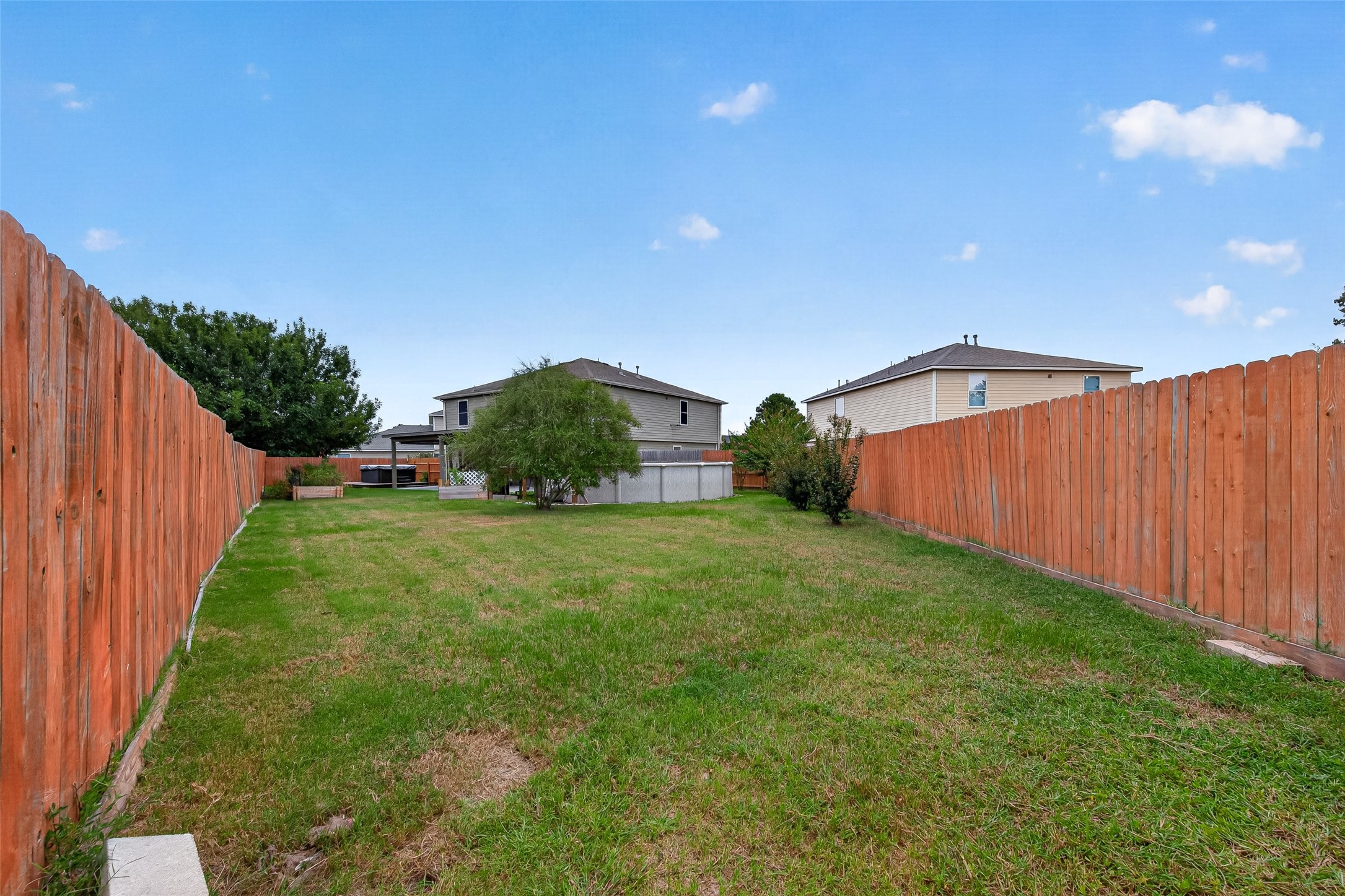 6822 Baron Gate Court Property Photo 44