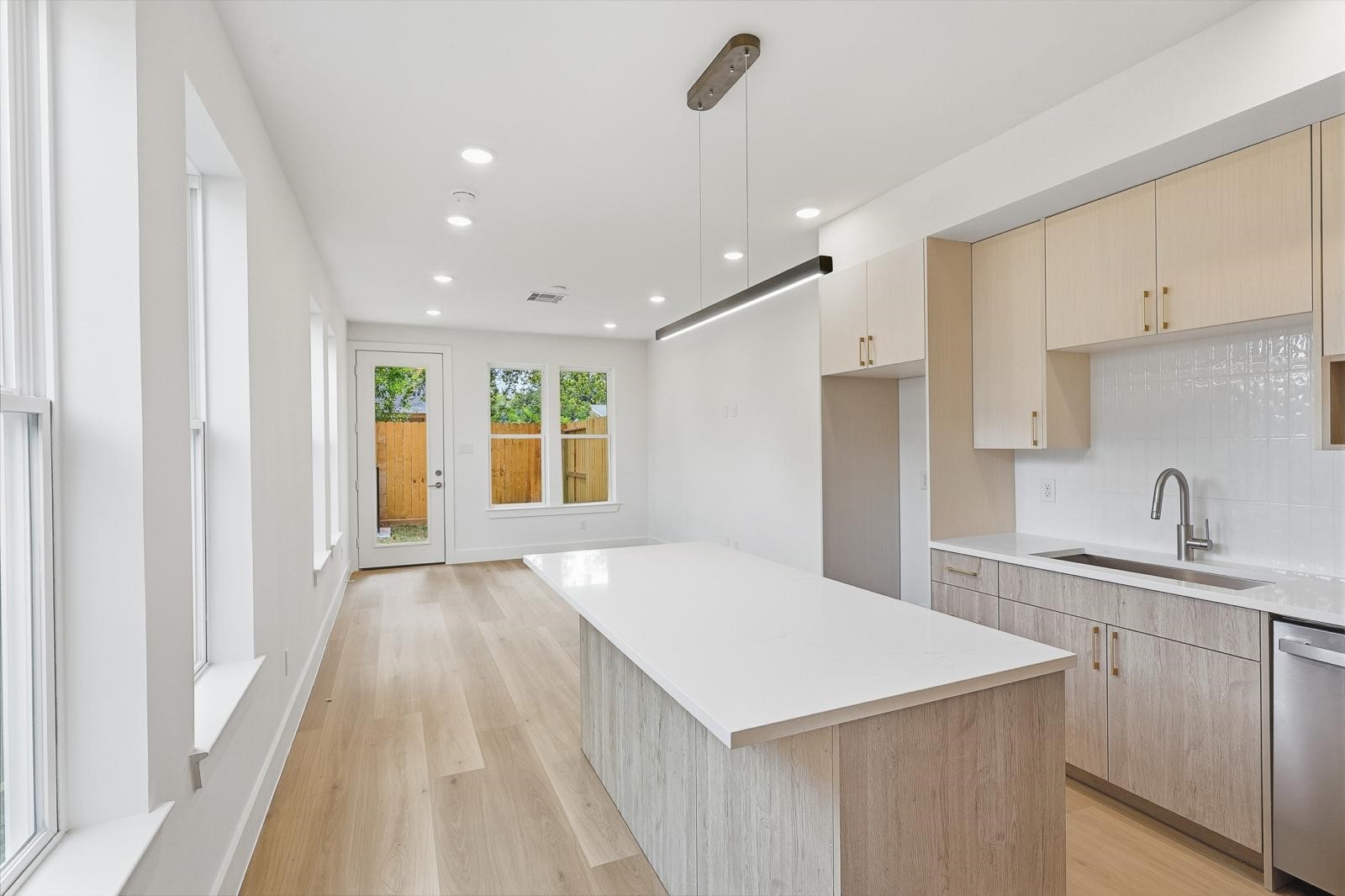 1029 Junell Street Property Photo 10