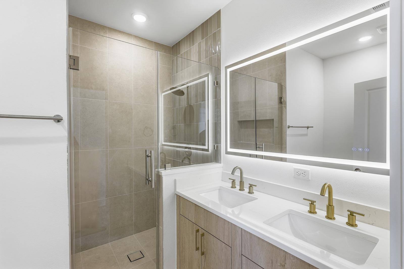 1029 Junell Street Property Photo 19