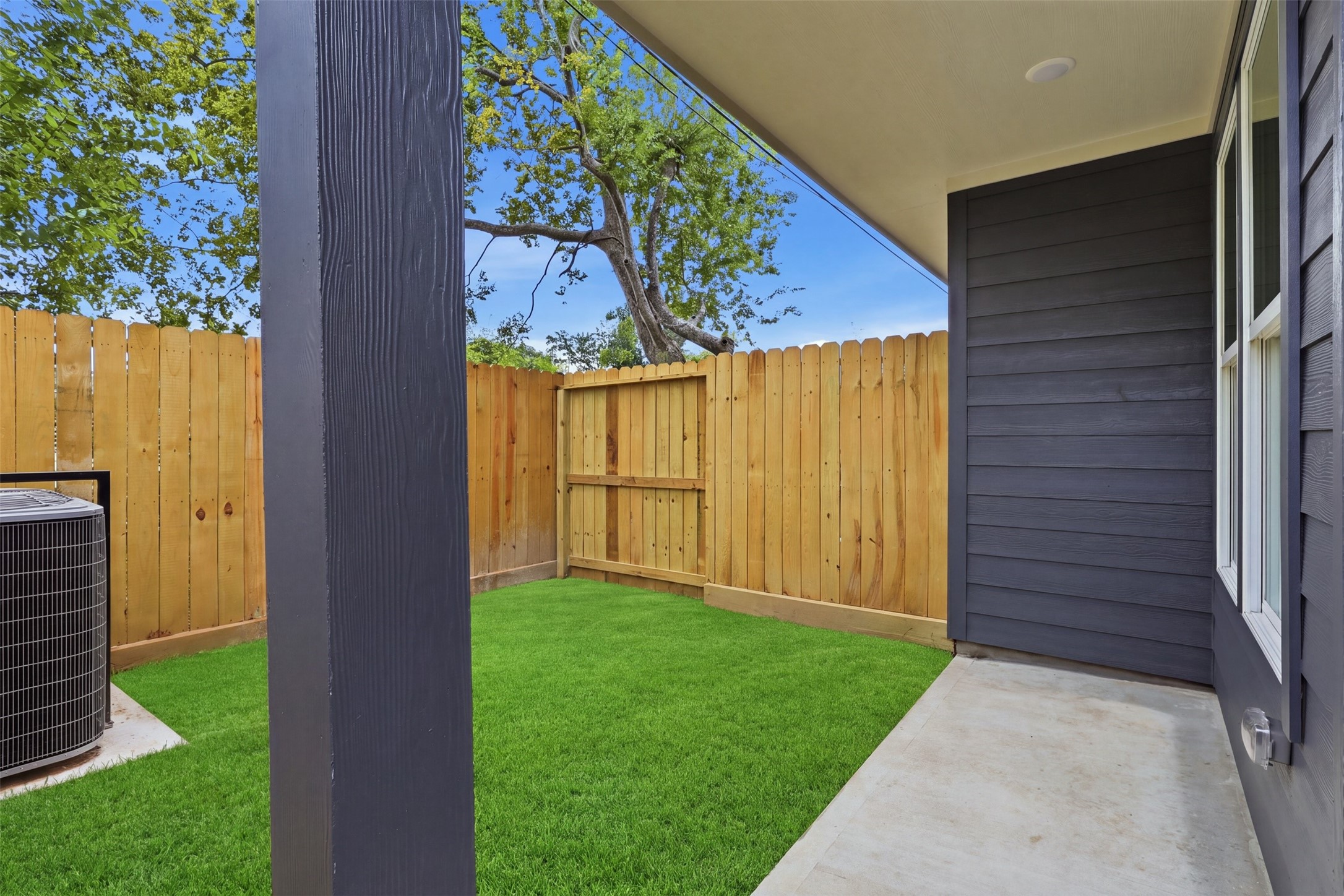 1029 Junell Street Property Photo 23