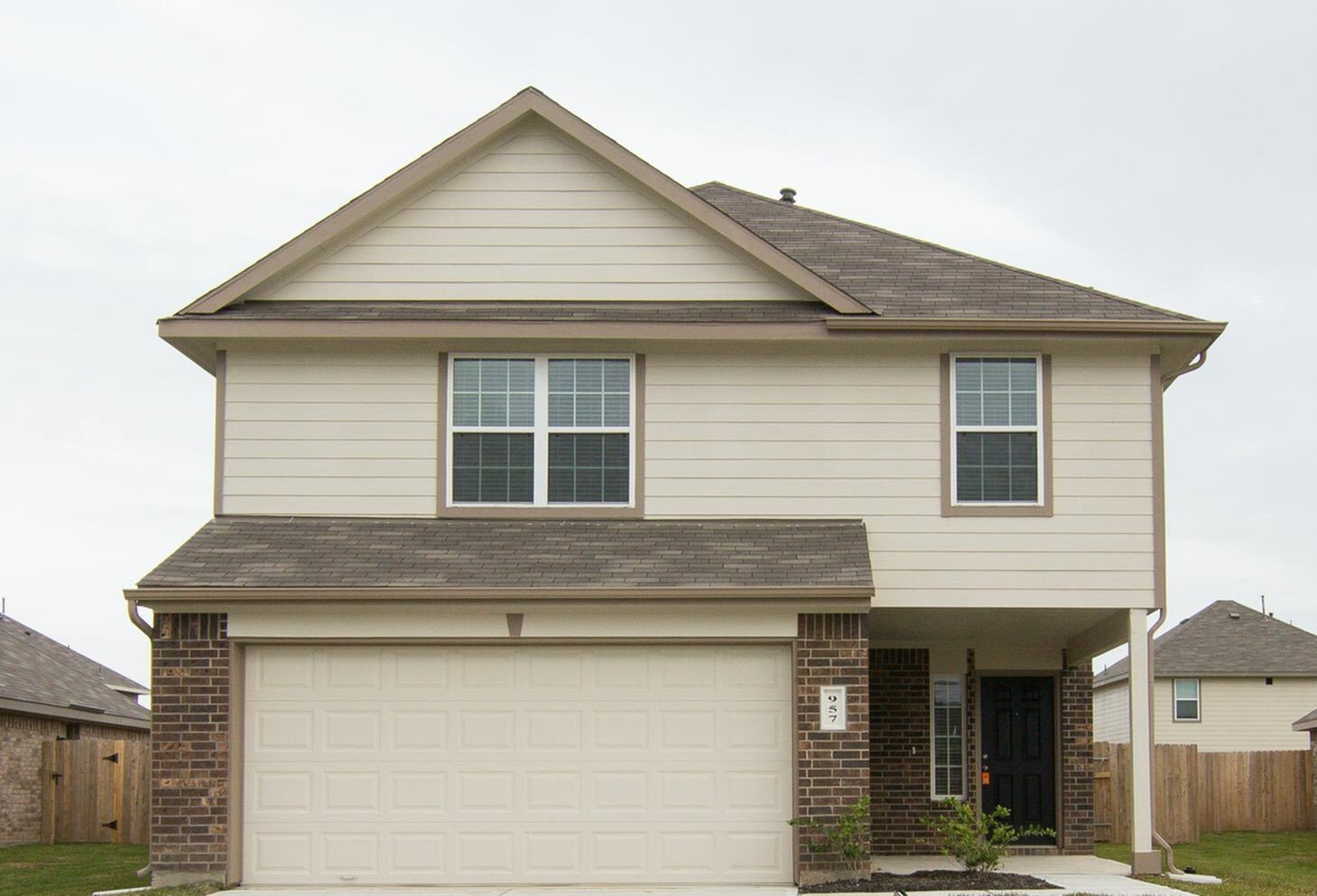 957 Park Ridge Court Property Photo 1