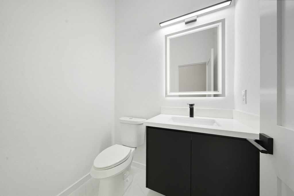 5029 Van Fleet Street A Property Photo 15
