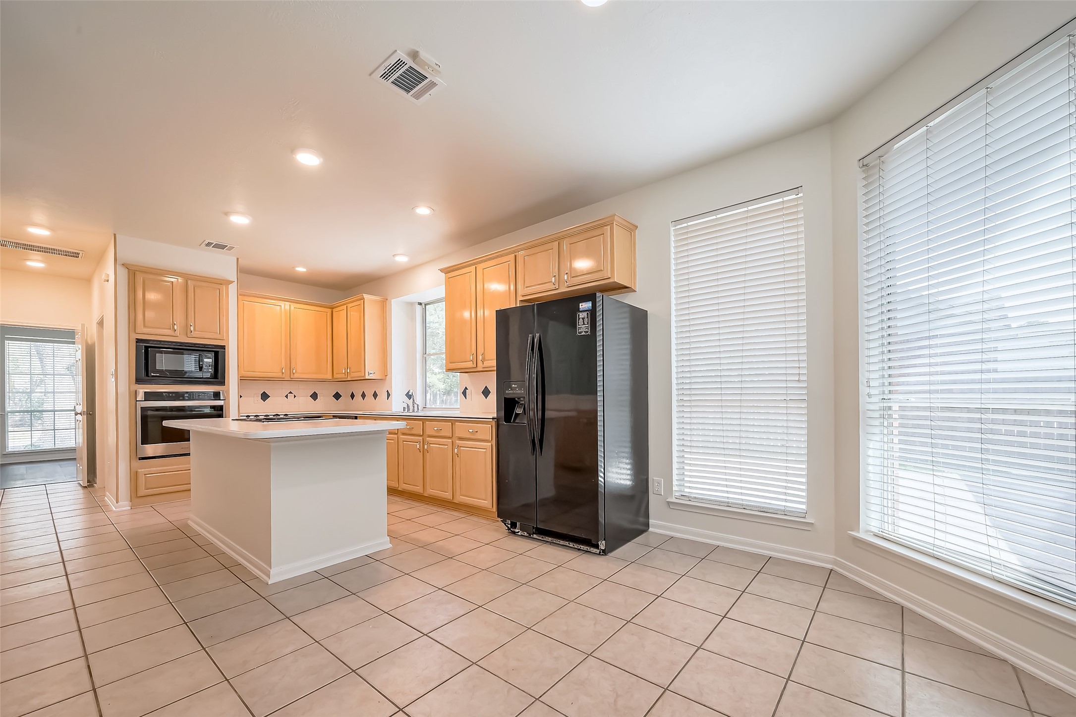 16939 Sandestine Drive Property Photo 16