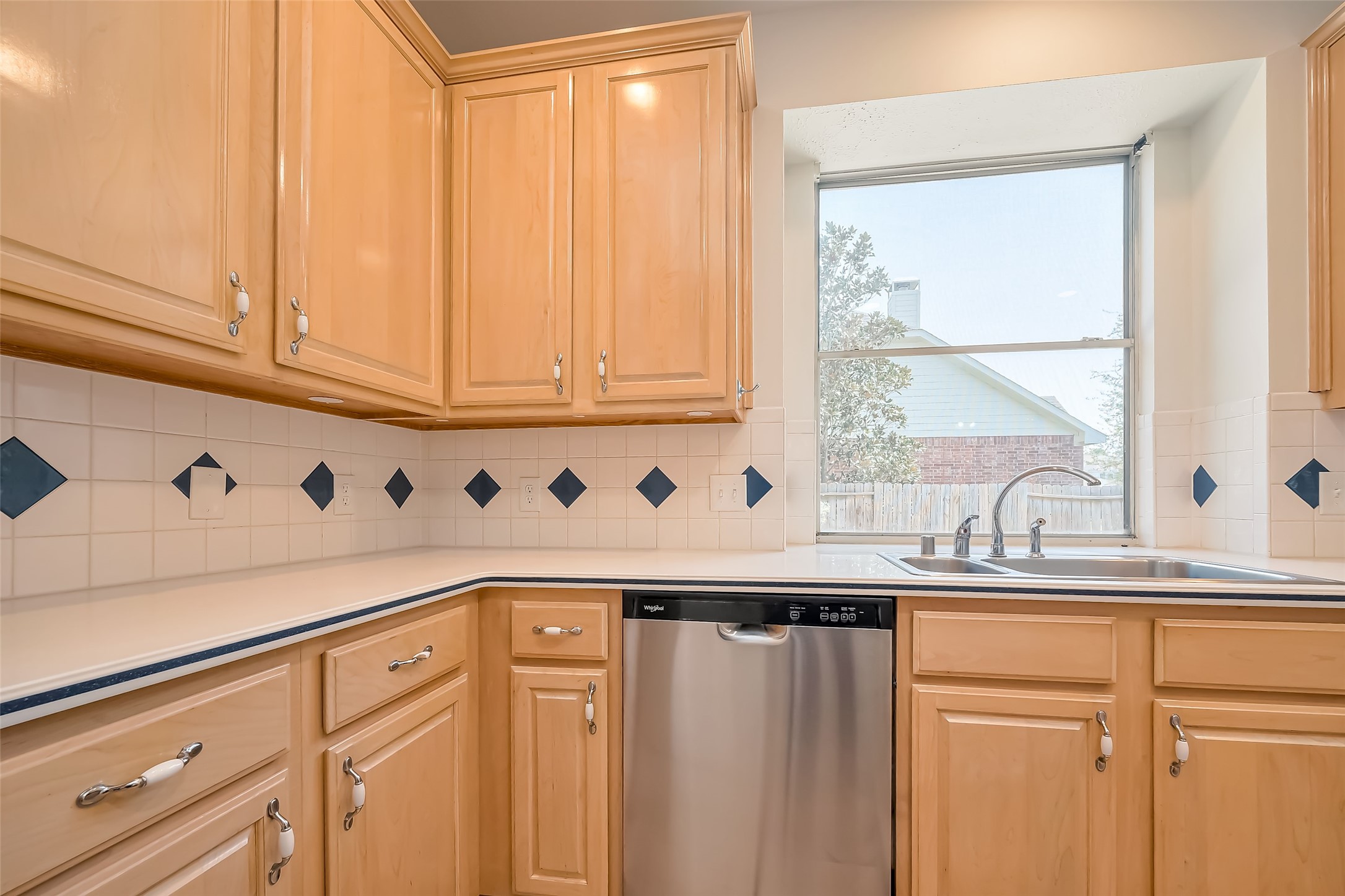 16939 Sandestine Drive Property Photo 19
