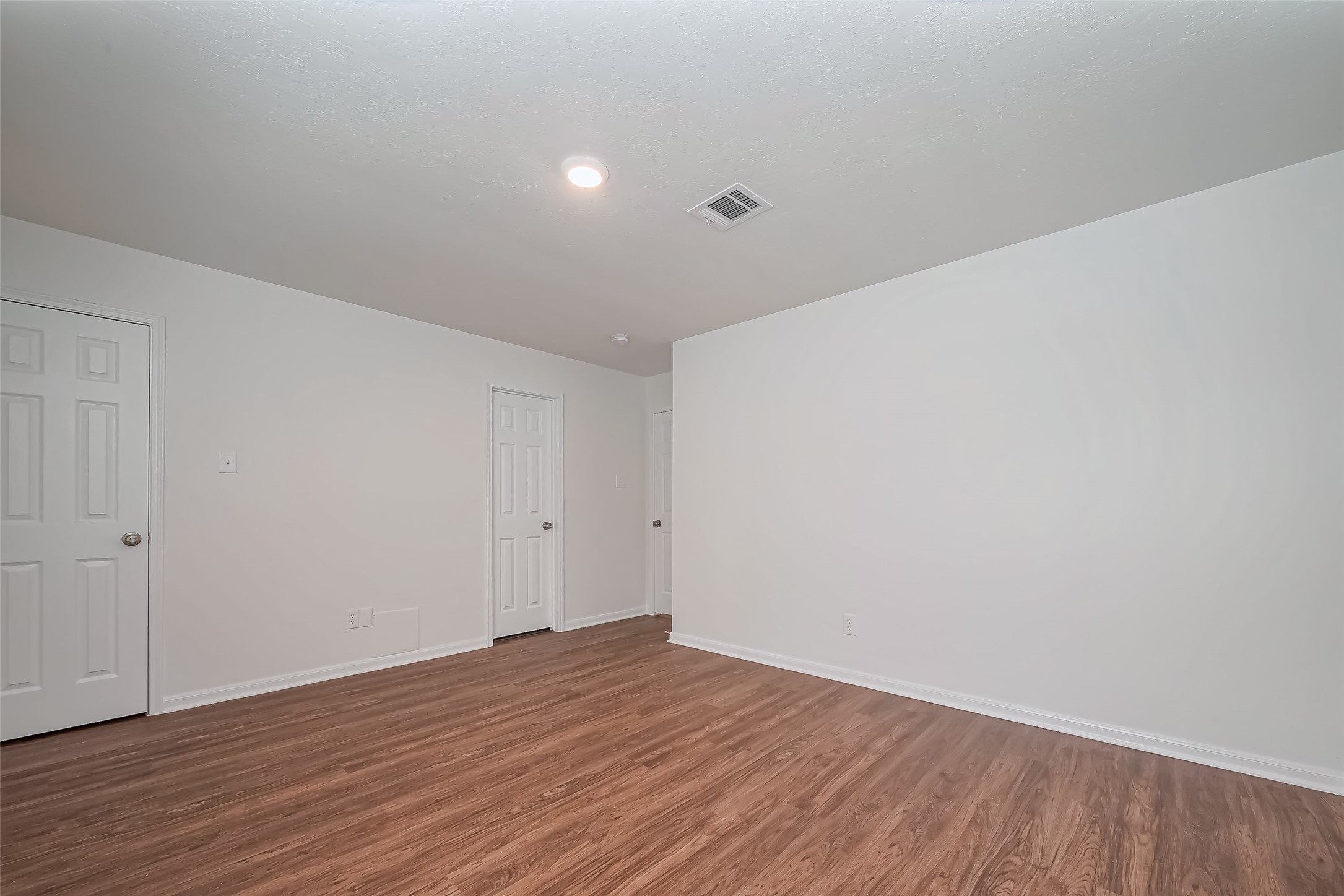 16939 Sandestine Drive Property Photo 32