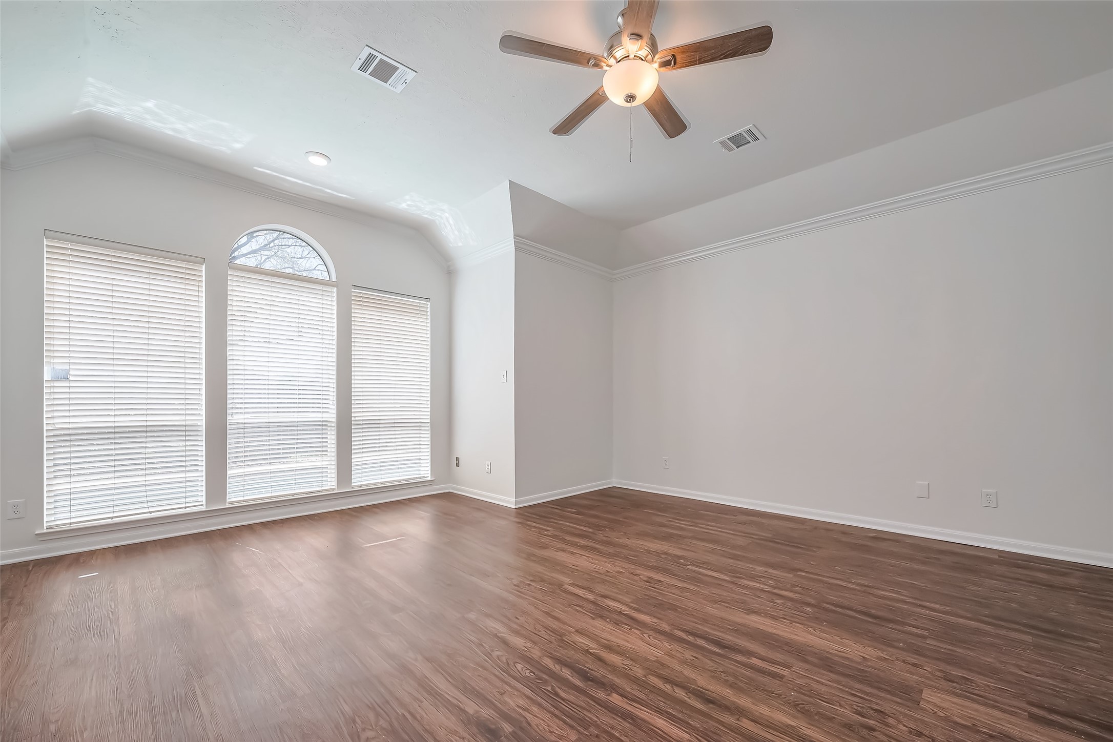 16939 Sandestine Drive Property Photo 38