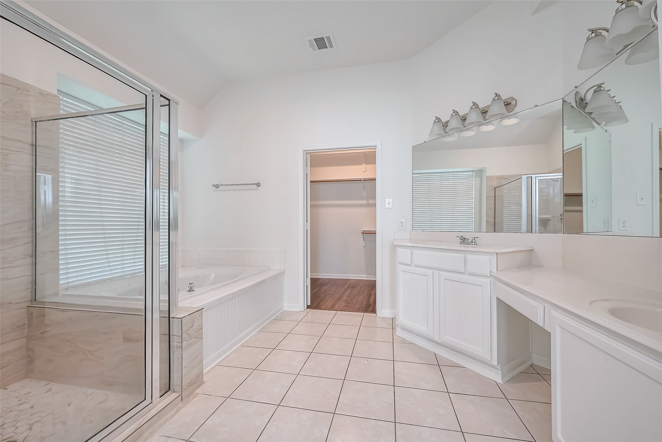16939 Sandestine Drive Property Photo 41