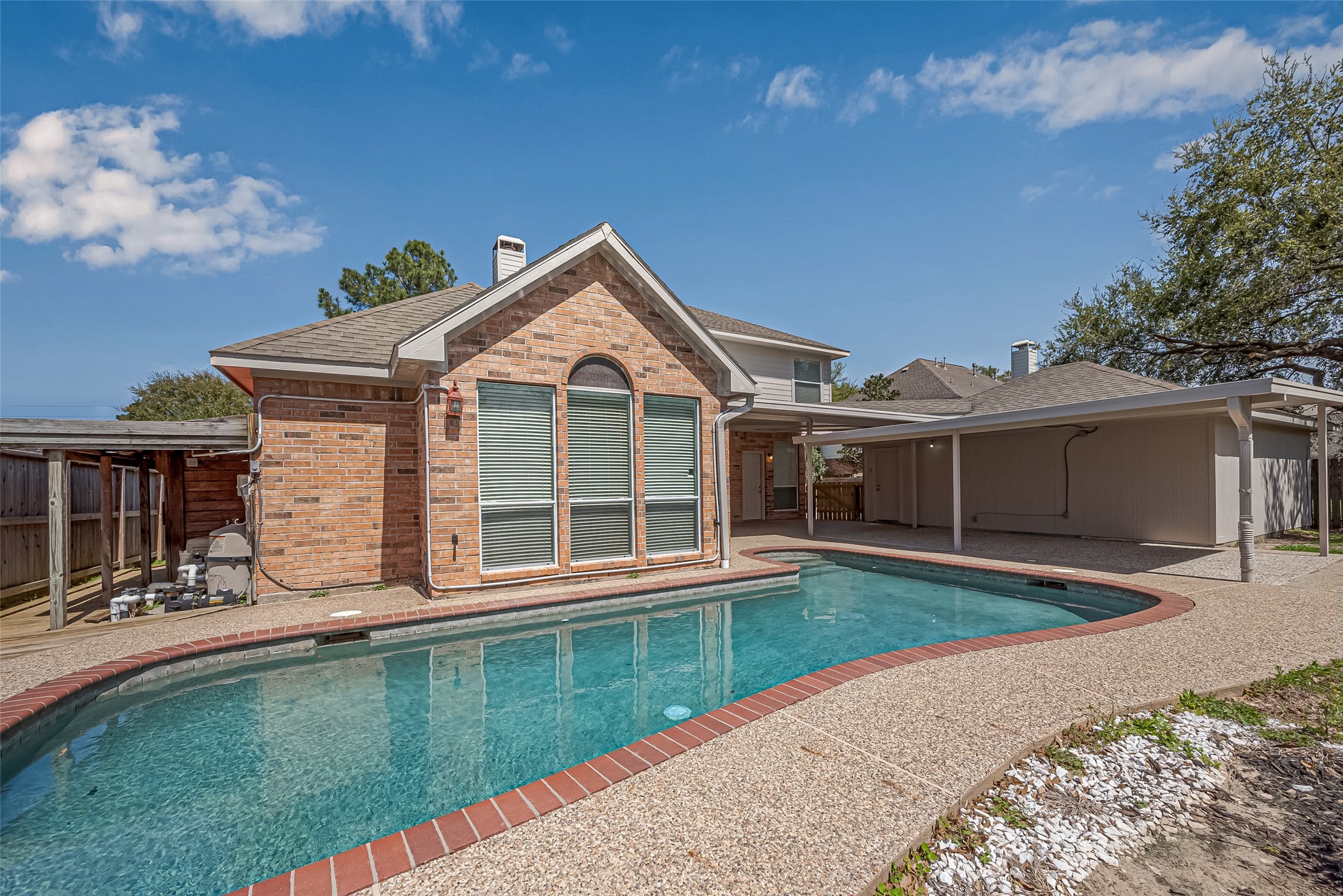 16939 Sandestine Drive Property Photo 45