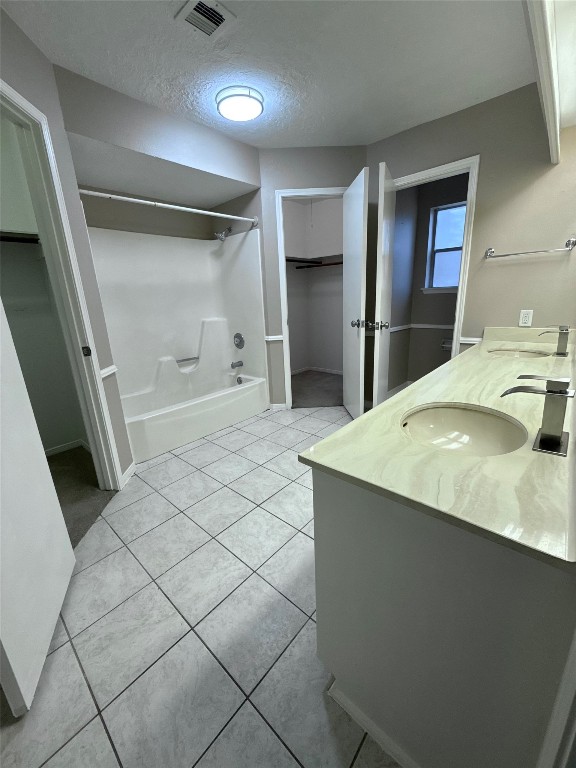 17719 Windy Point Drive Property Photo 16