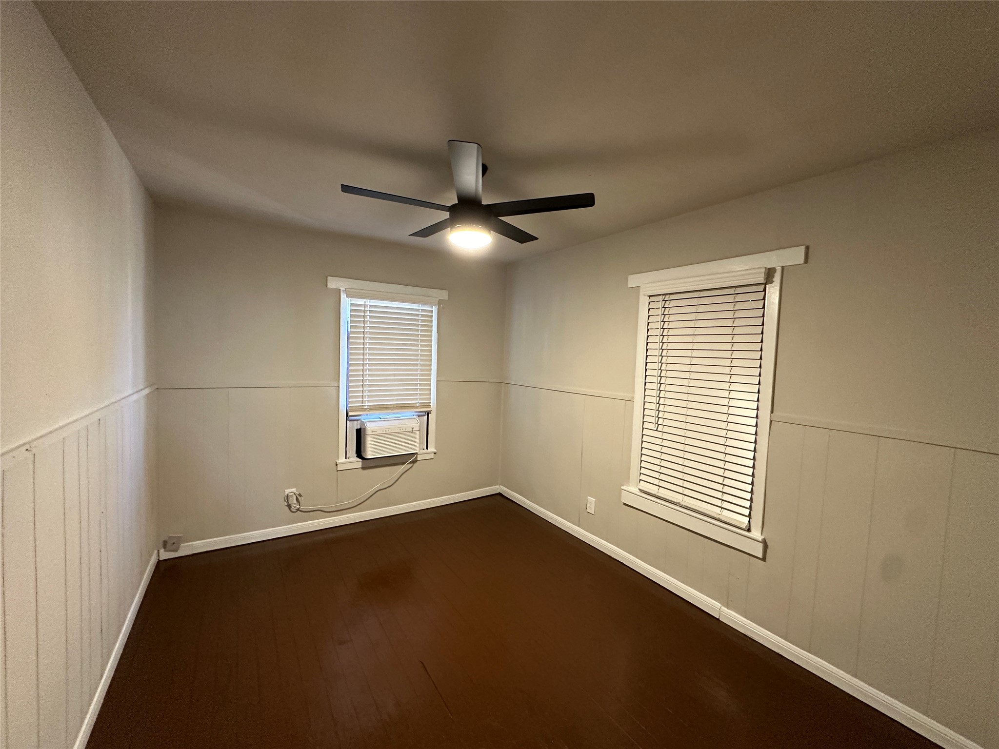 2717 Napoleon Street Property Photo 25
