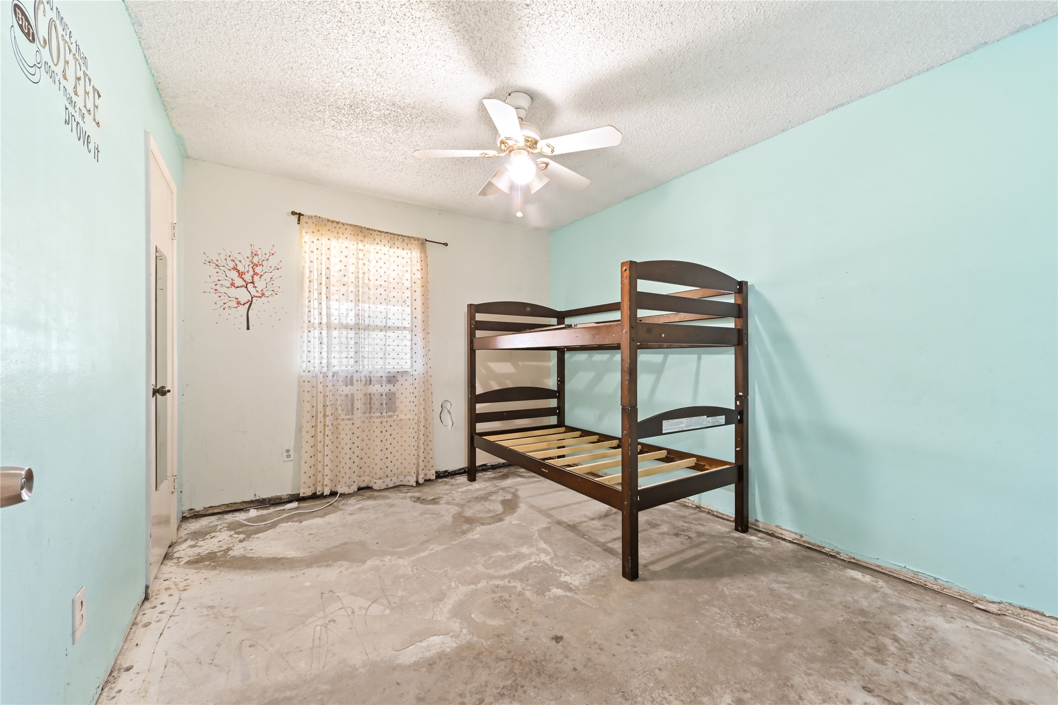 4811 25th Street Property Photo 16