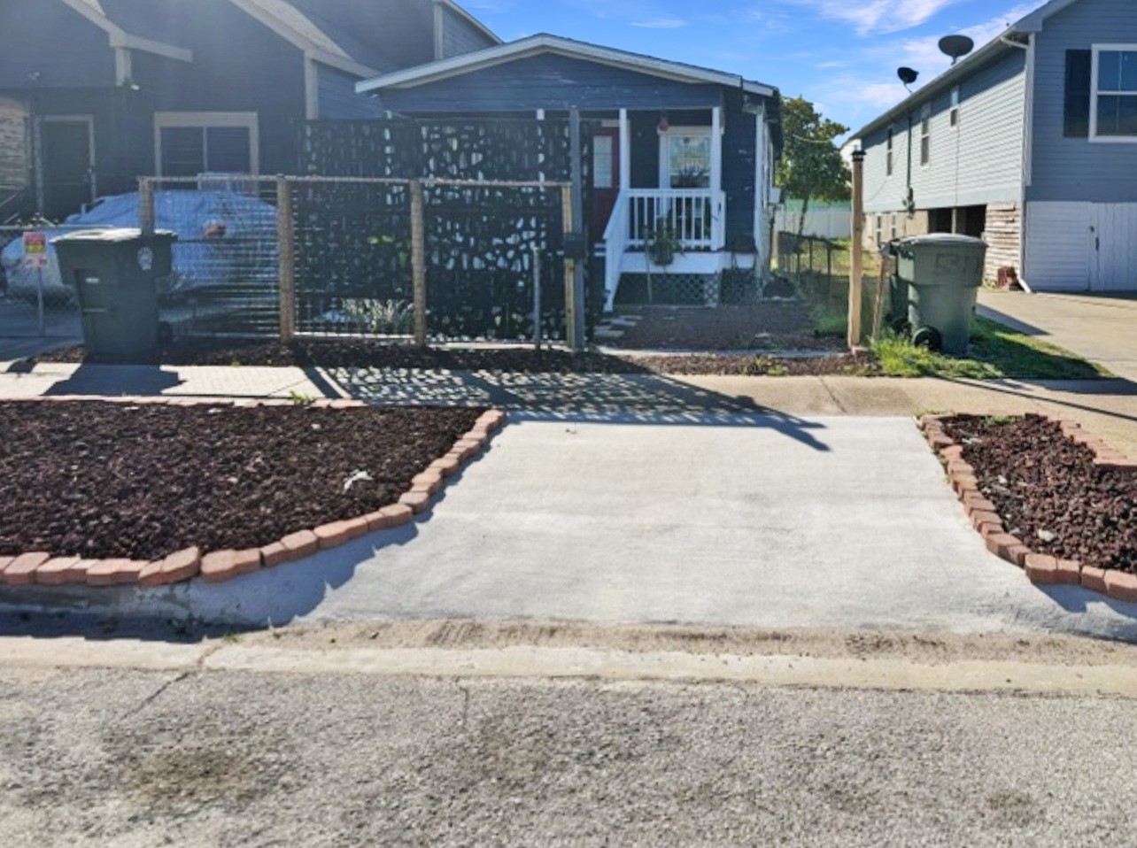 5313 Avenue K Property Photo 3